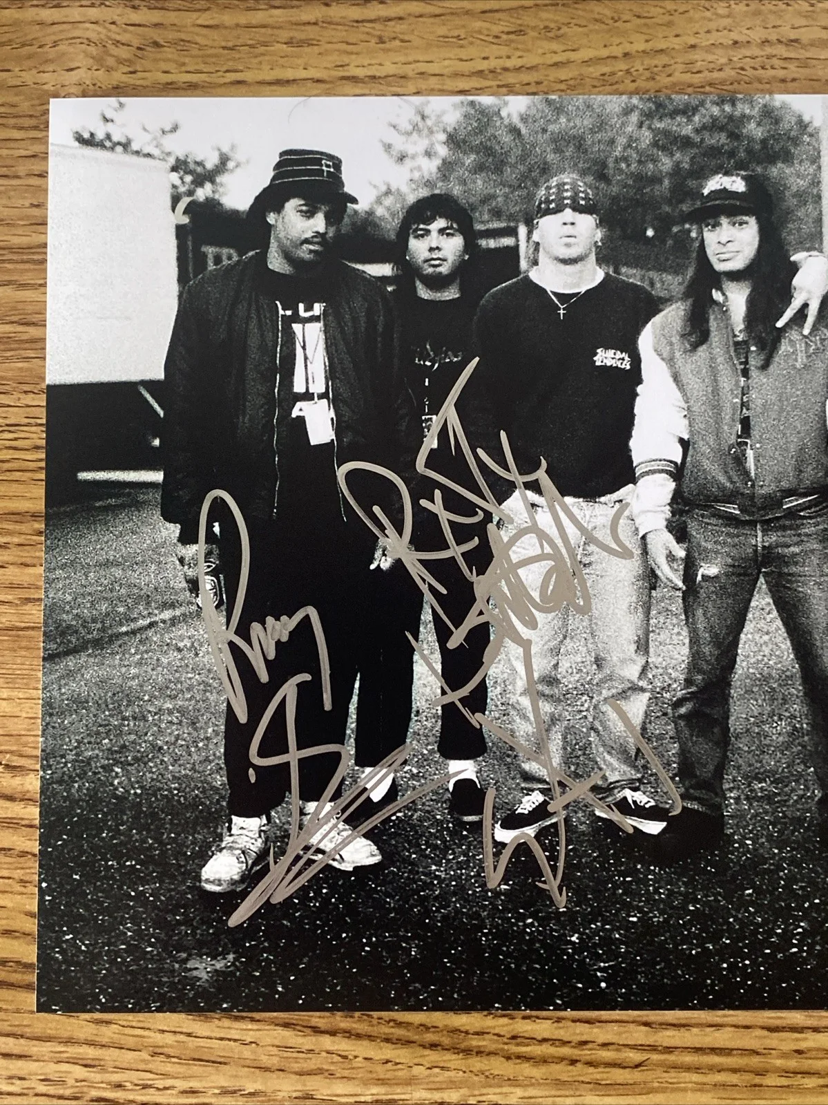 Rocky George & R.J. Herrera Autographed 8x10 Photo 'Suicidal Tendencies' Band, изображение 2