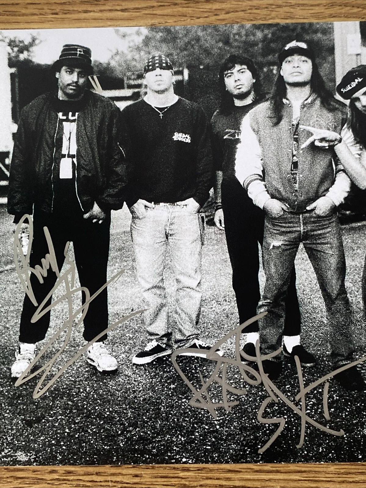 Rocky George & R.J. Herrera Autographed 8x10 Photo 'Suicidal Tendencies' Band, изображение 2