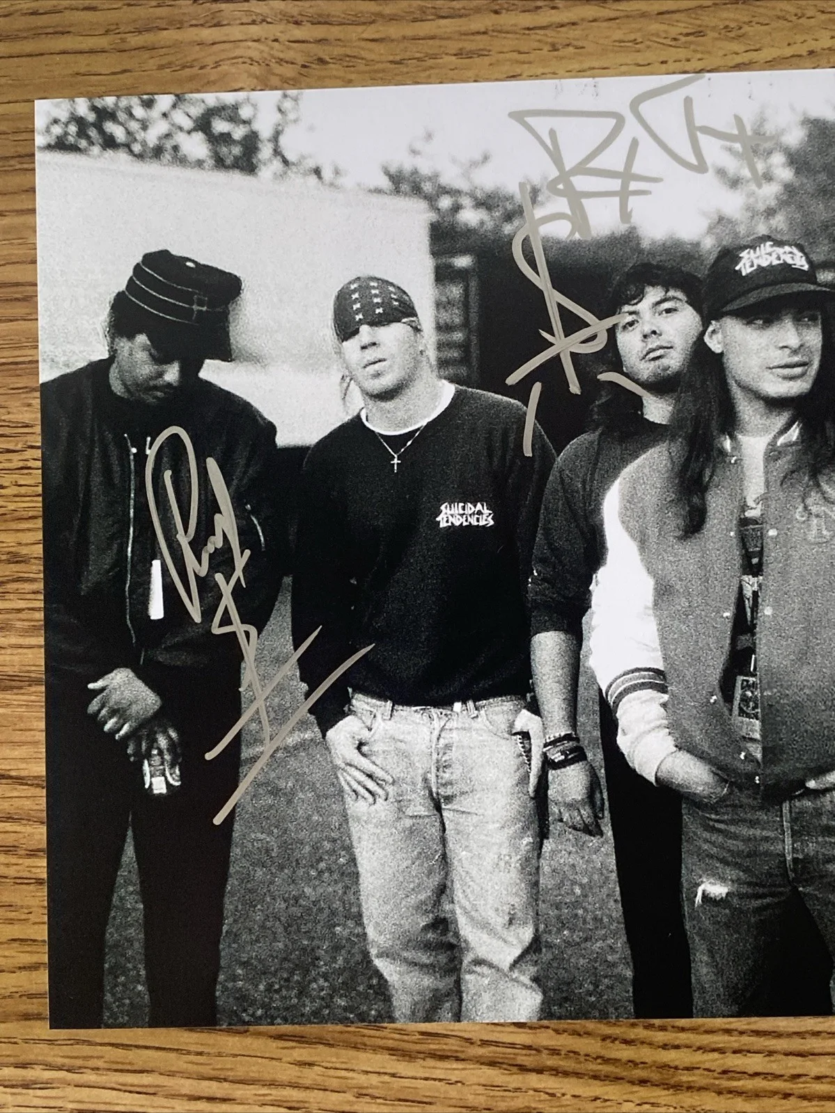 Rocky George & R.J. Herrera Autographed 8x10 Photo 'Suicidal Tendencies' Band, изображение 2