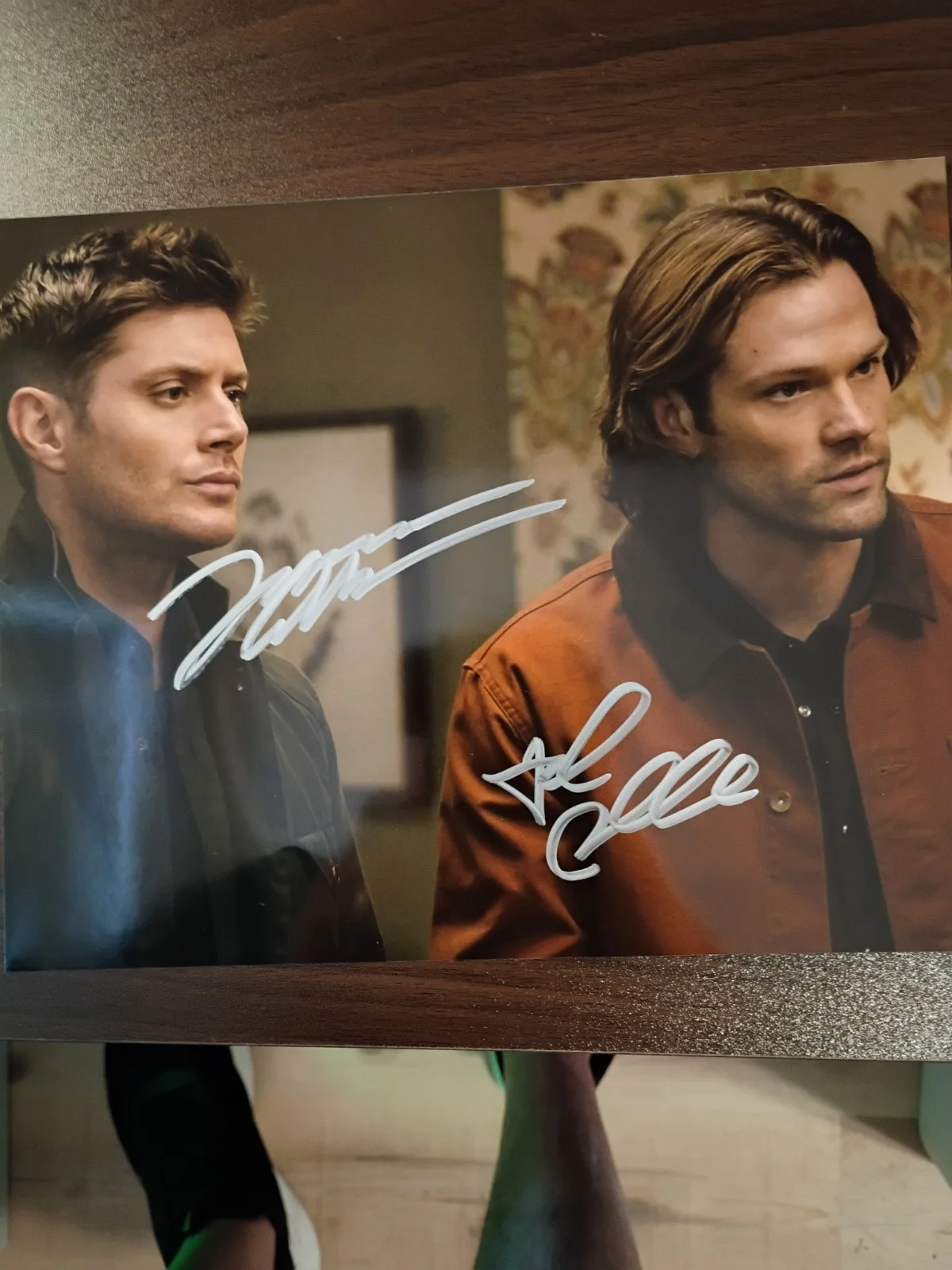 Jared Padalecki / Jensen Ackles — Supernatural Jared Padalecki / Jensen Ackles Signed 8x10 COA W/Matching Sticker, image 4