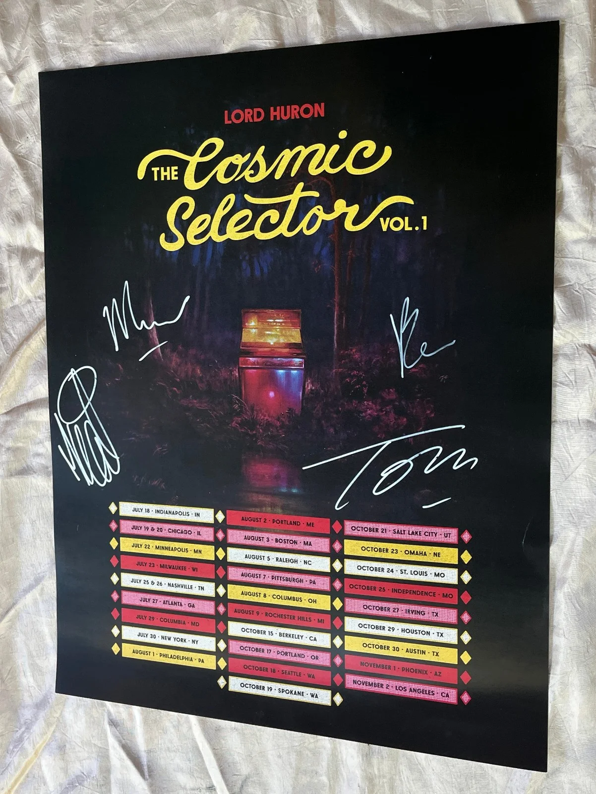 LORD HURON FULLY AUTOGRAPHED 2025 COSMIC SELECTOR 24x18 TOUR DATES POSTER VG+, изображение 2