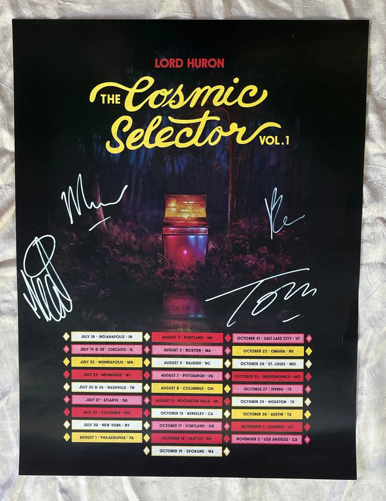 LORD HURON FULLY AUTOGRAPHED 2025 COSMIC SELECTOR 24x18 TOUR DATES POSTER VG+, изображение 3