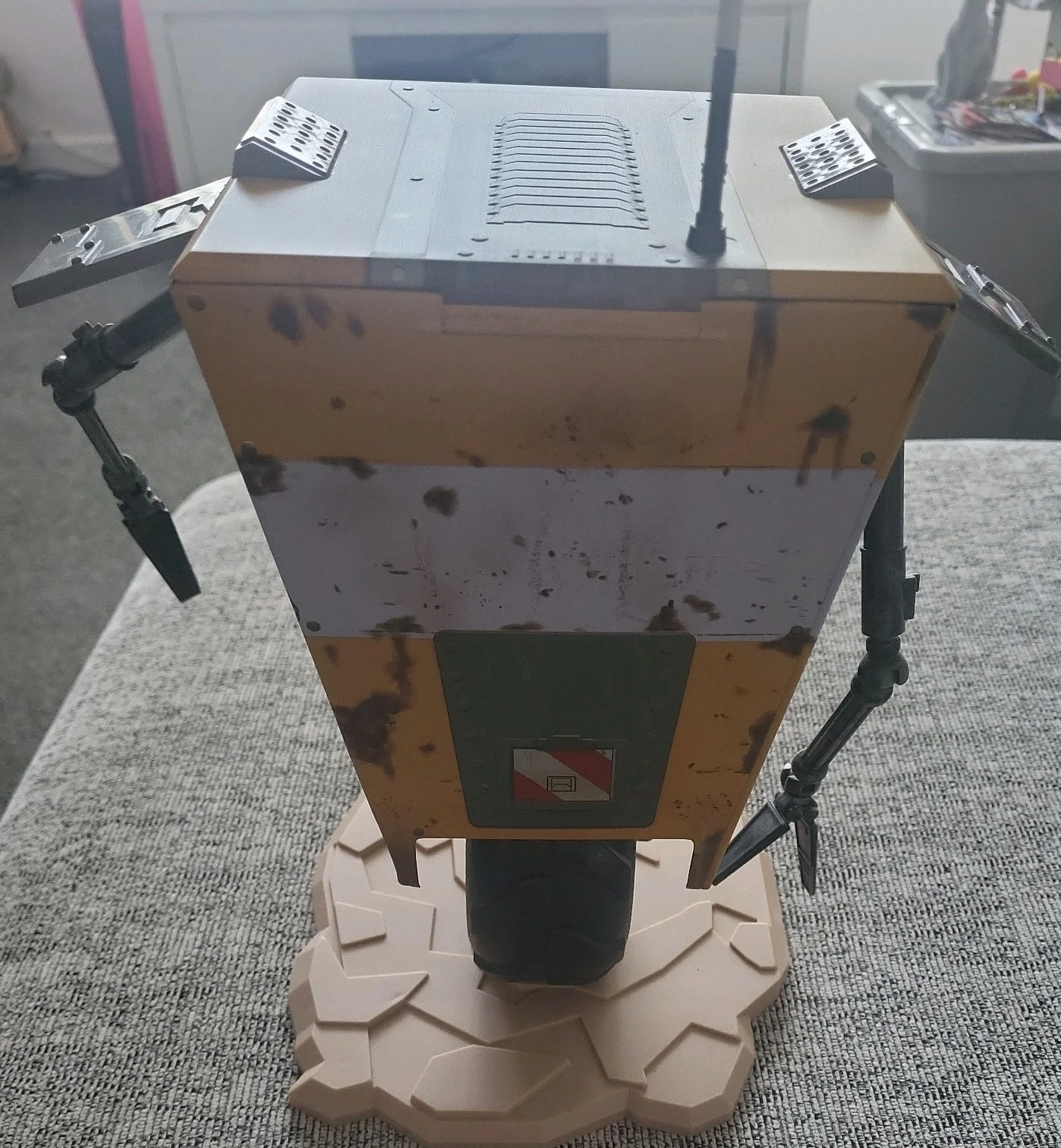 Borderlands Claptrap Odeon Exclusive Light-Up Popcorn Bucket, image 4