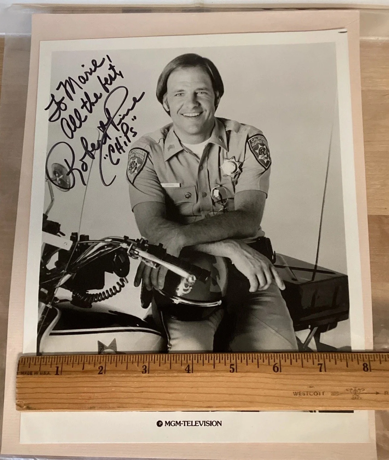 Robert Pine — Robert Pine Signed Chips 8x10 Photo Autograph Sgt Joseph Getraer MGM Vintage TV, image 5