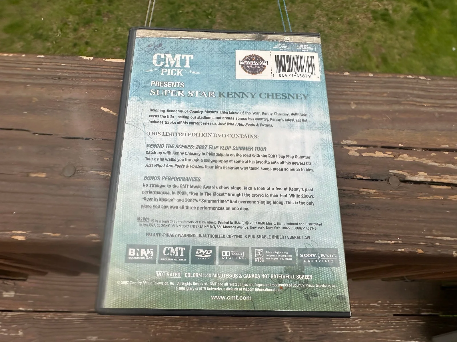 Kenny Chesney Collection Signed book, tour glass and DVD, image 5
