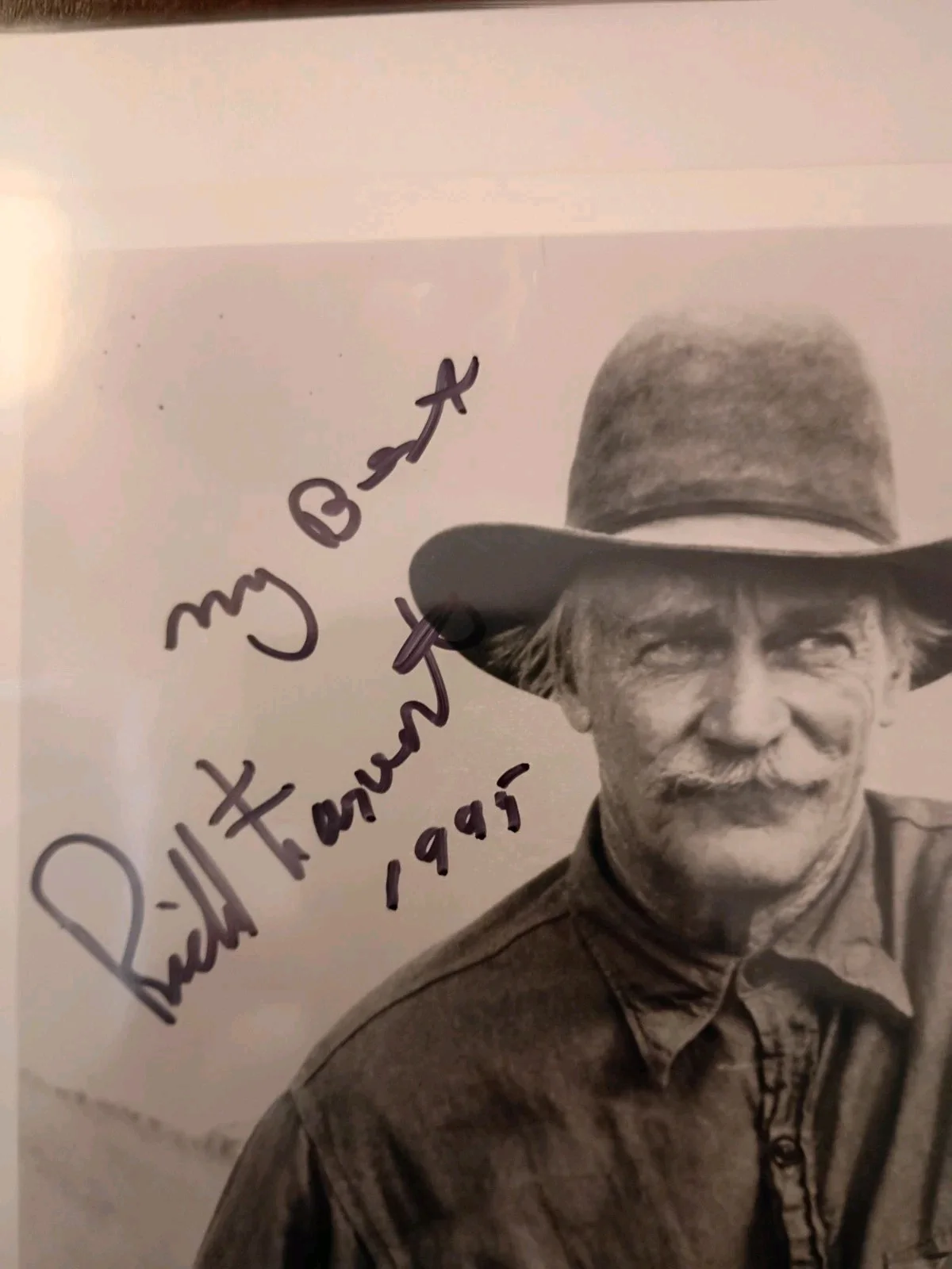 Richard Farnsworth — RICHARD FARNSWORTH Signed Autographed 8x10 Photo..ACTOR & STUNTMAN (d.2000), image 2