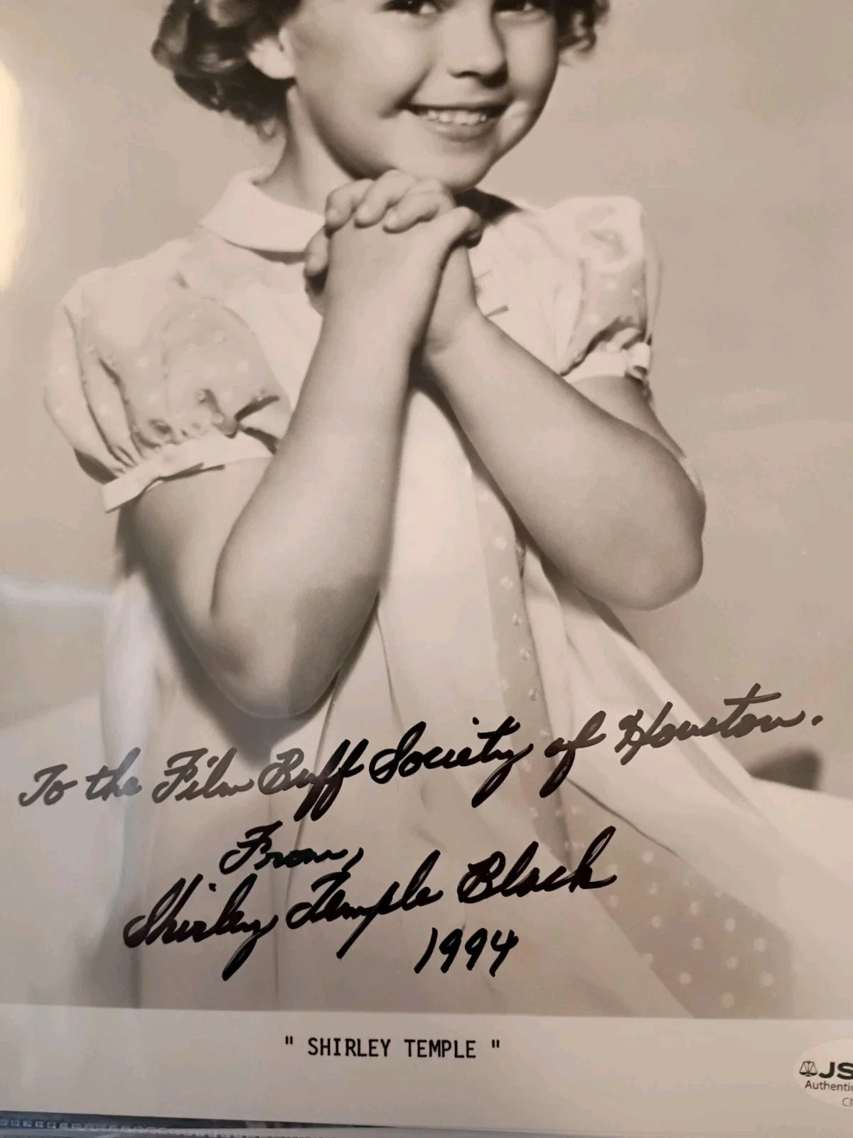 Shirley Temple — SHIRLEY TEMPLE Signed Autographed 8x10 Photo..CHILD STAR (d.2014) JSA COA, image 2