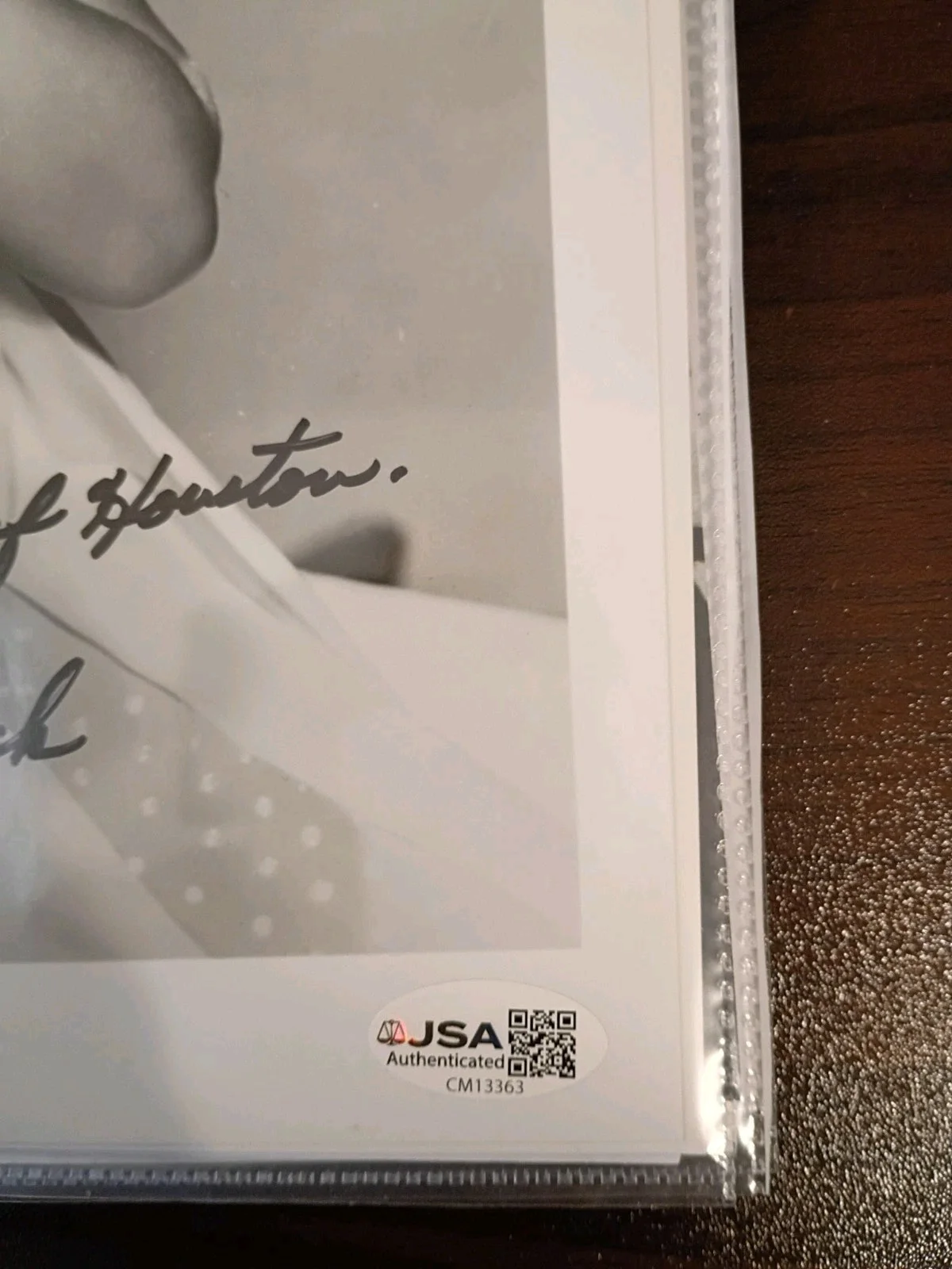 Shirley Temple — SHIRLEY TEMPLE Signed Autographed 8x10 Photo..CHILD STAR (d.2014) JSA COA, image 3