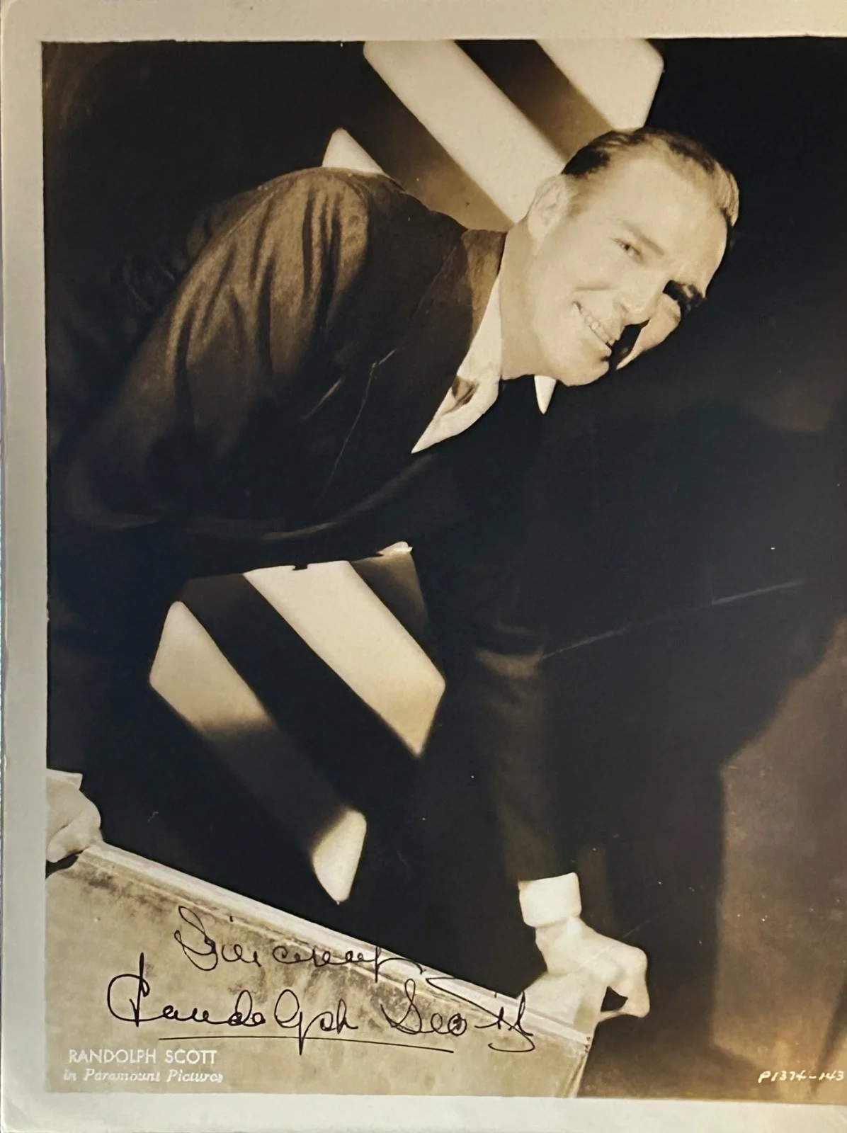 RANDOLPH SCOTT—SIGNED PHOTO—ASTAIRE•CARY GRANT•Boetticher+Peckinpah MAE WEST•SHE, изображение 2