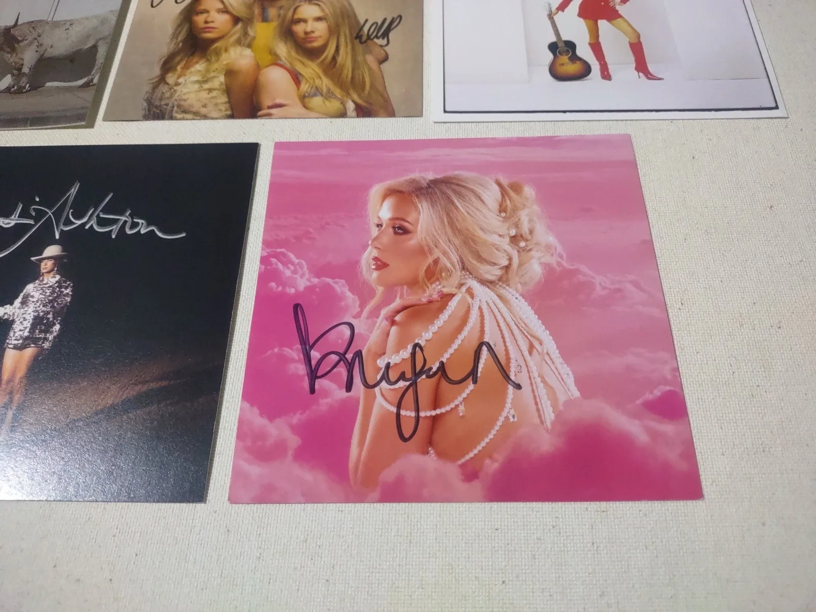 KACEY MUSGRAVES, MEGAN MORONEY, CARTER FAITH, KASSI ASHTON ++ SIGNED ART CARDS, изображение 5