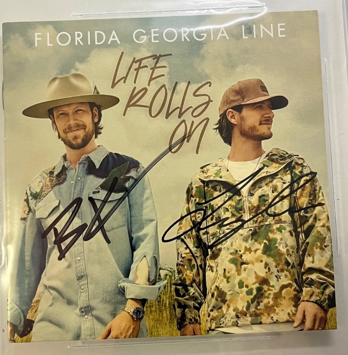 Florida Georgia Line Signed Life Rolls On CD Cover Beckett Authenticated Auto, image 2
