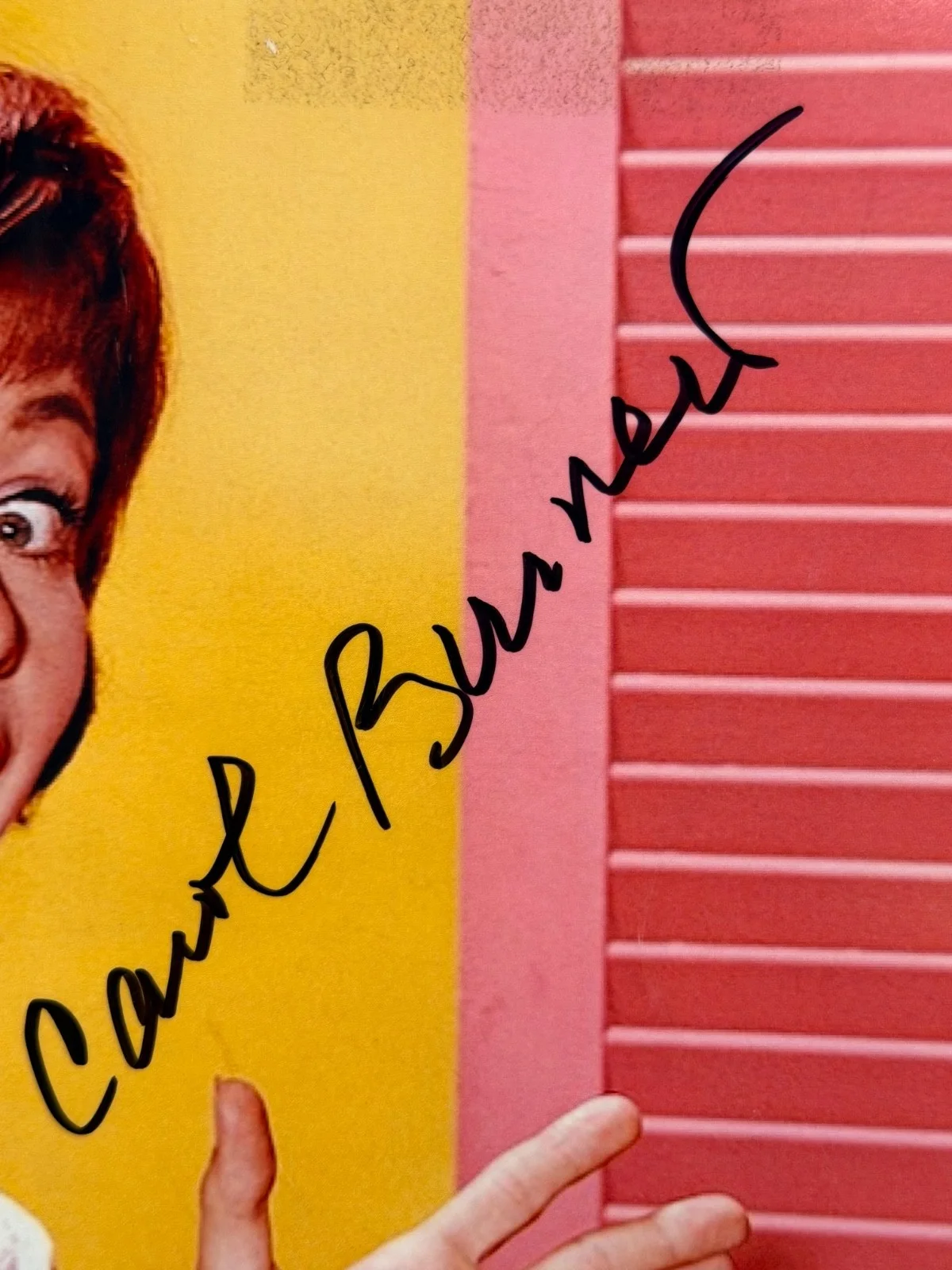 Carol Burnett — Carol Burnett Signed Autograph 8x10 Photo TV Comedy Legend Entertainment, изображение 2