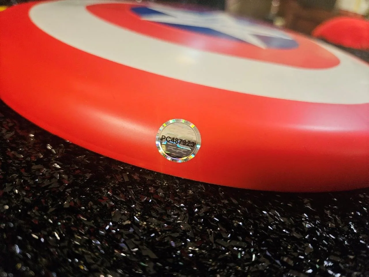 CHRIS EVANS — CHRIS EVANS HAND SIGNED CAPTAIN AMERICA AVENGERS AUTOGRAPHED SHEILD MARVEL COA, image 3