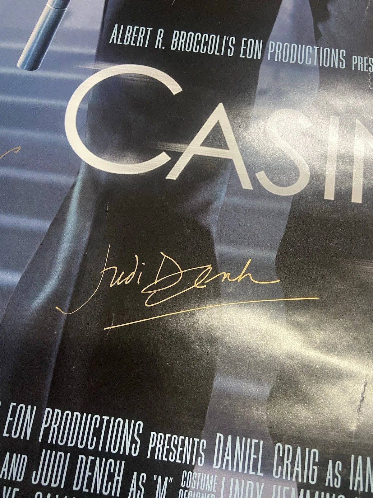 Daniel Craig — Casino Royal Movie Poster Cast Signed Daniel Craig Mads Mikkelsen Judi Dench, изображение 4