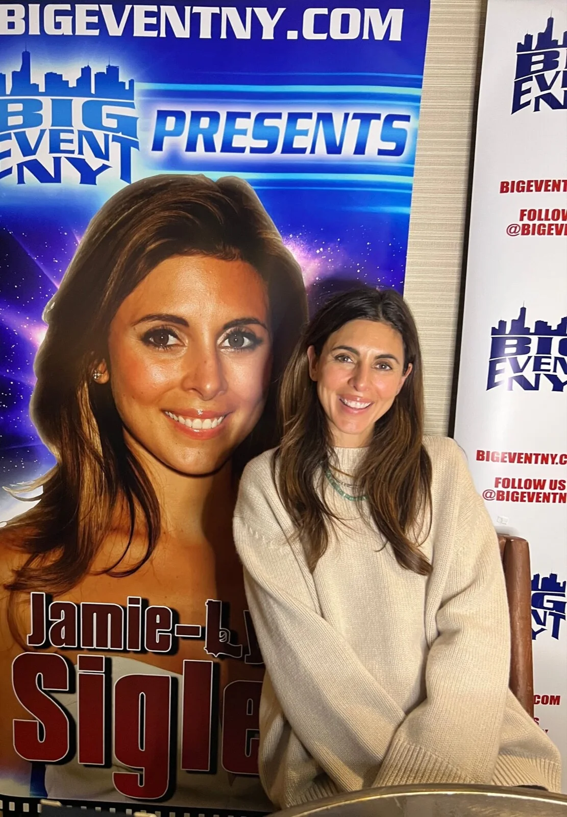 JAMIE-LYNN SIGLER SIGNED 'THE SOPRANOS' MEADOW 8x10 PHOTO SEXY JSA COA, изображение 3