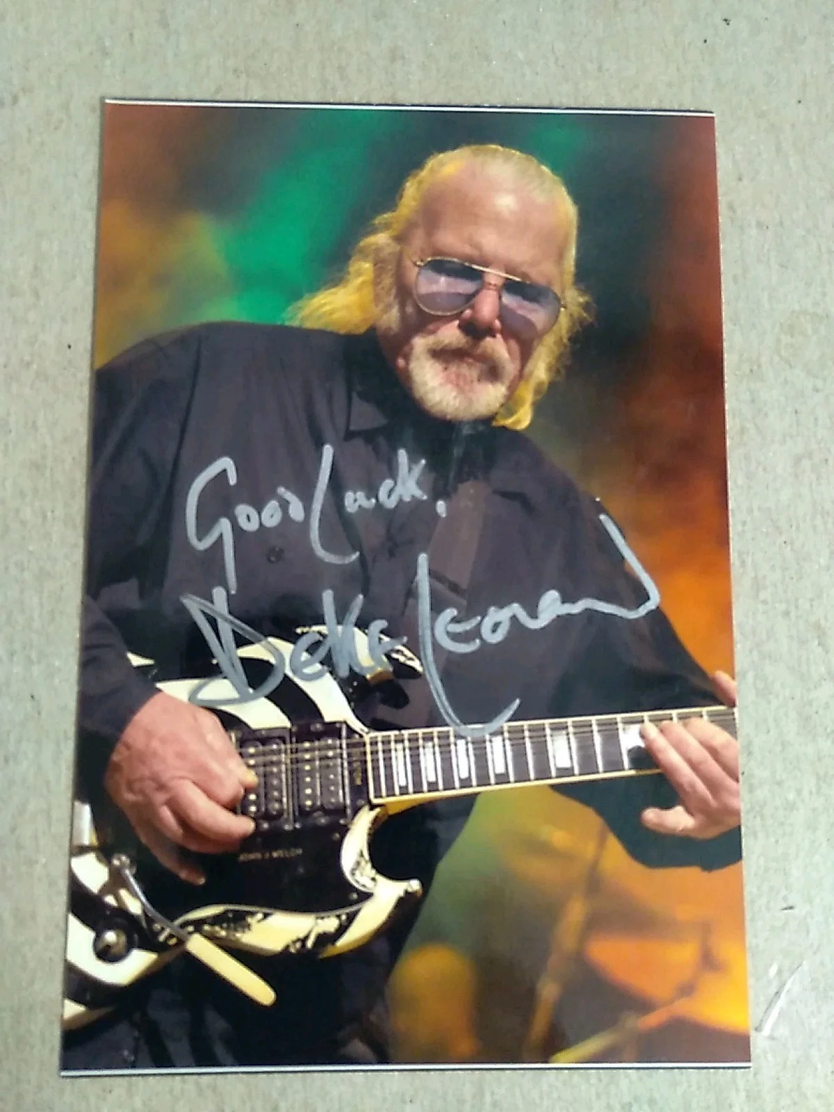 Roger Arnold A"Deke" Leonard Welsh Rock Musician Autographed 6x4 Photo Signed, image 2