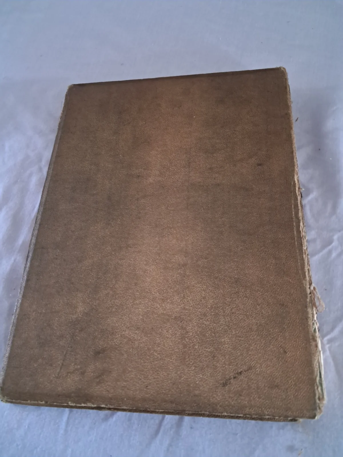 The Golden Treasure Album Of The Screen Vintage Hard Back 1933 poor condition, изображение 4