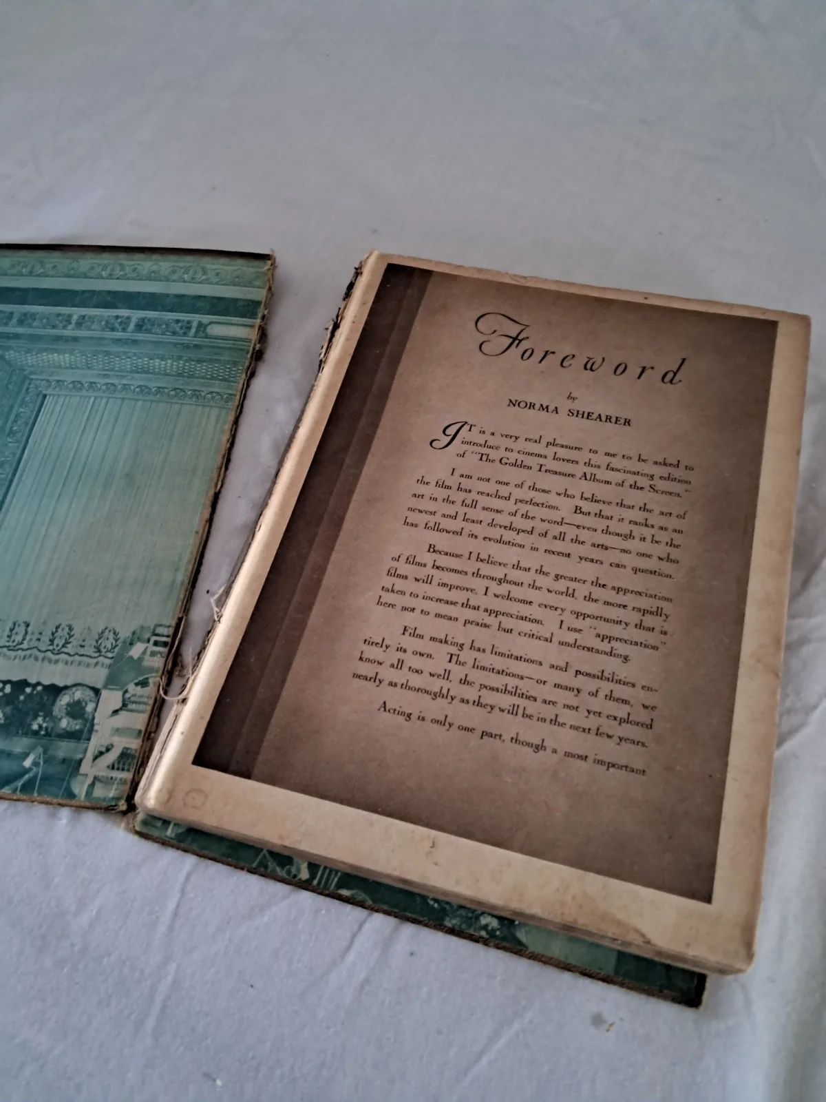 The Golden Treasure Album Of The Screen Vintage Hard Back 1933 poor condition, изображение 5