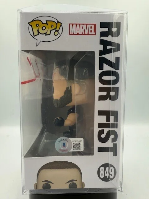 Florian Munteanu — FLORIAN MUNTEANU SIGNED SHANG-CHI RAZOR FIST FUNKO POP BAS BECKETT AUTO, изображение 3