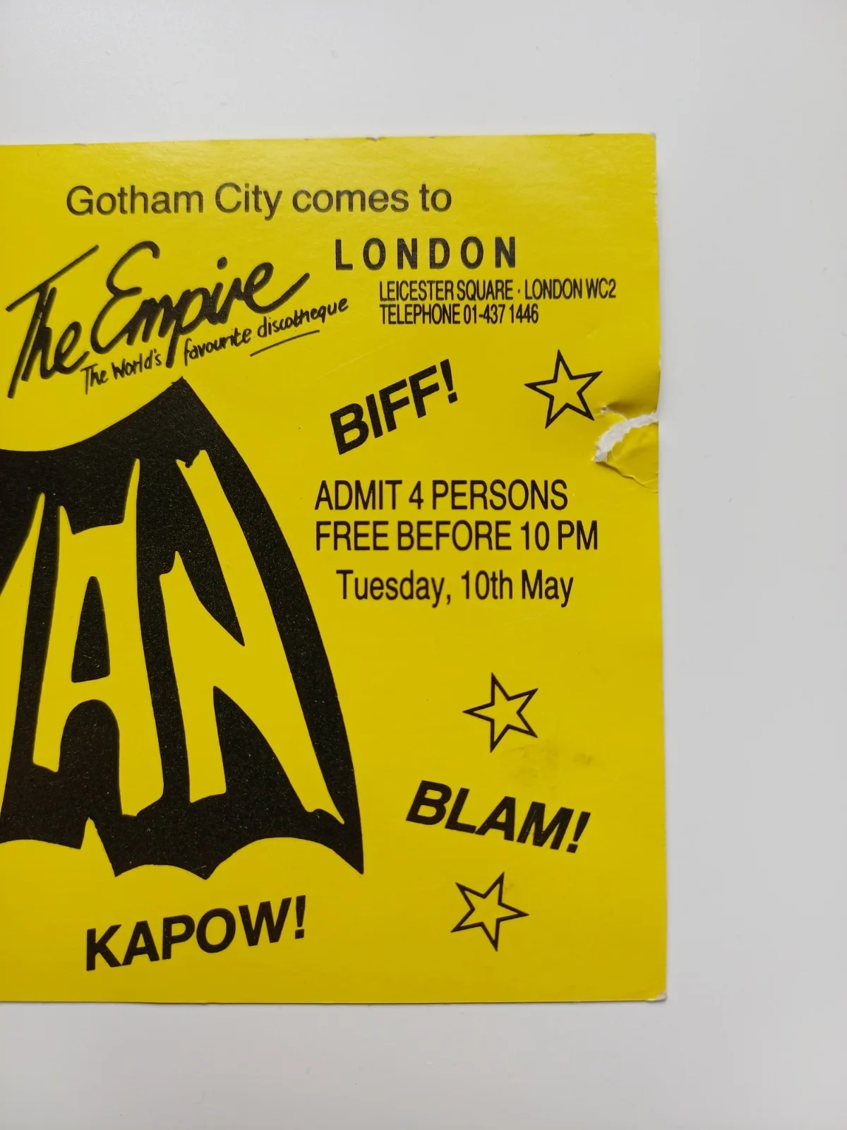 BATMAN THE MOVIE ADAM WEST AND CAST VINTAGE TICKET LONDON TRAFALGAR SQUARE RARE, изображение 3