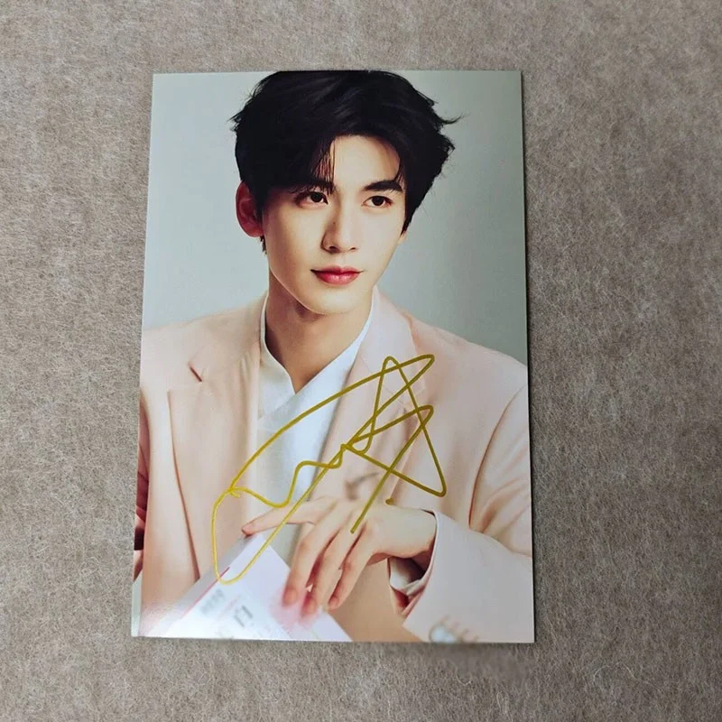 Zhang linghe 6" Hand Signed Autographed Photo Collection, image 3