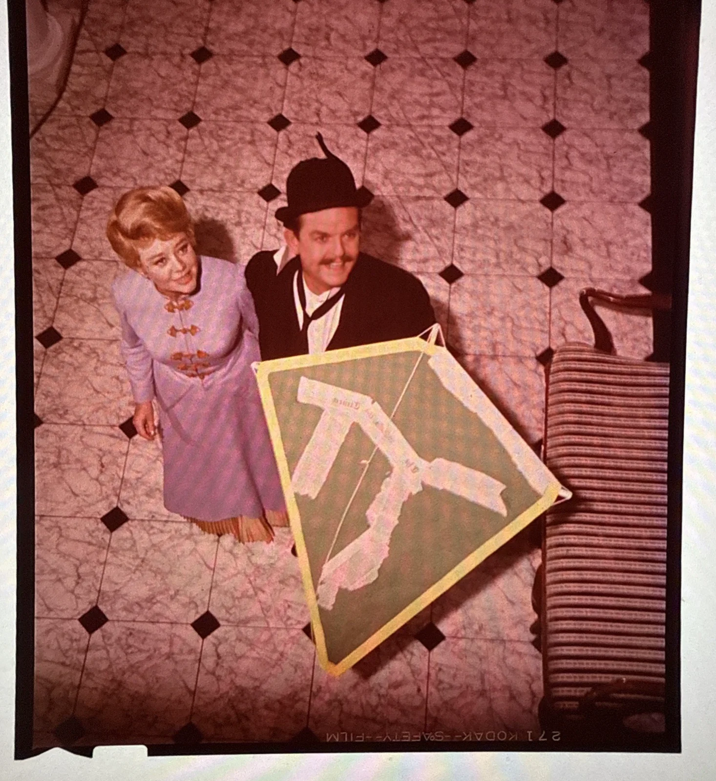 1963 MARY POPPINS - Production Used Film Cell - Glenis Johns & David Tomlinson, изображение 2