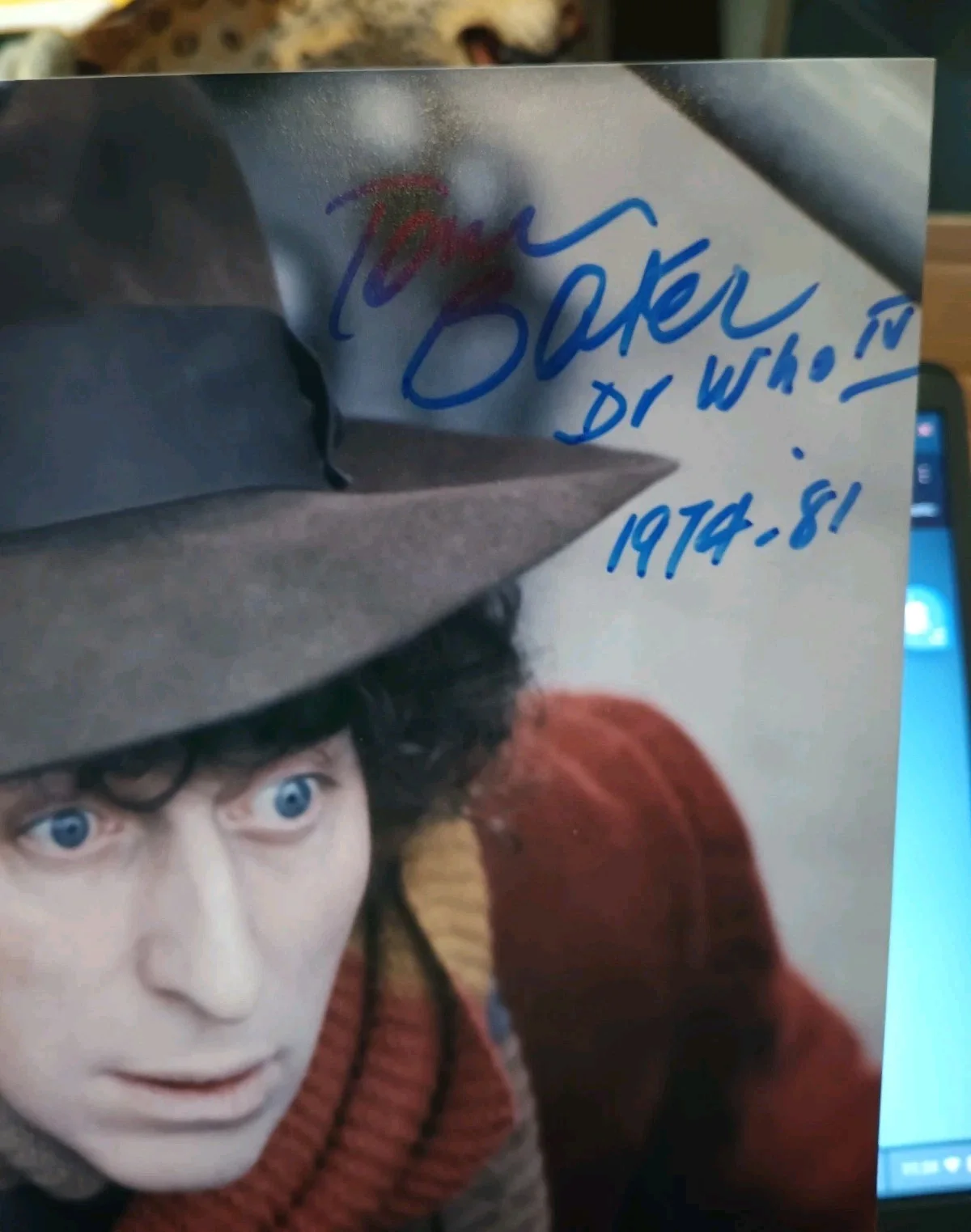 Tom Baker Hand Signed Autograph Photo From TV Show Dr Who 1974-81, image 2