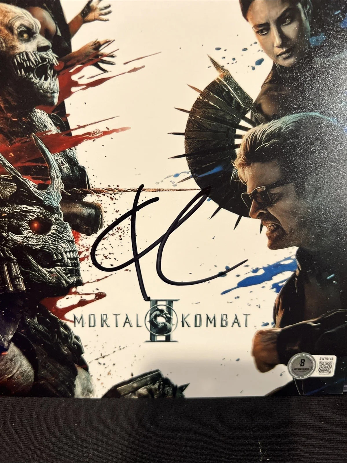 Karl Urban — Karl Urban Signed Autograph Mortal Kombat 2 8X10 Photo Beckett Holo B, изображение 2