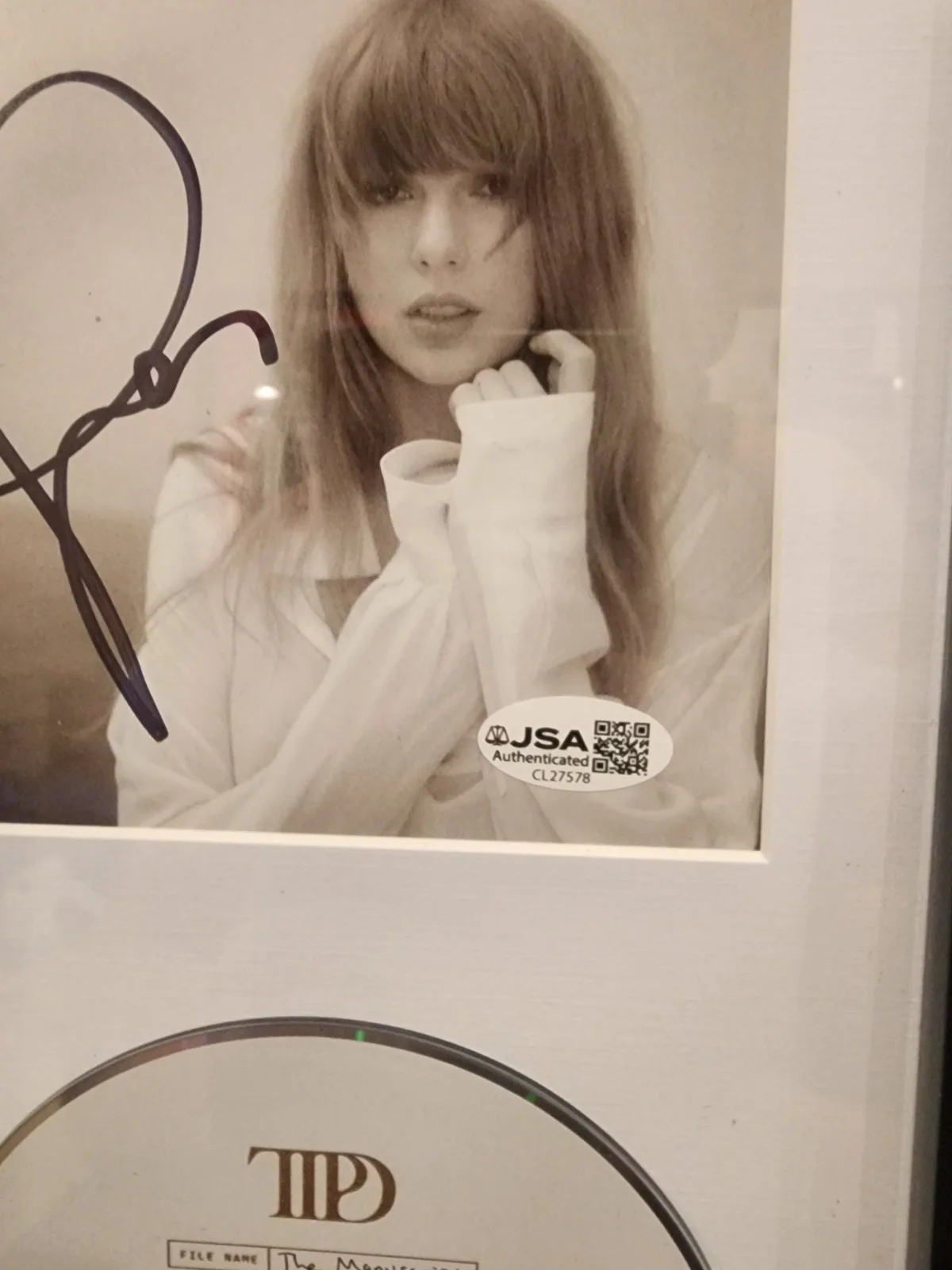 Taylor Swift Signed Framed The Tortured Poets Department JSA, image 2