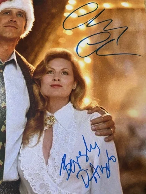 Chevy Chase — CHEVY CHASE BEVERLY D'ANGELO DUAL SIGNED AUTO 16X20 CHRISTMAS VACATION PHOTO COA, изображение 2