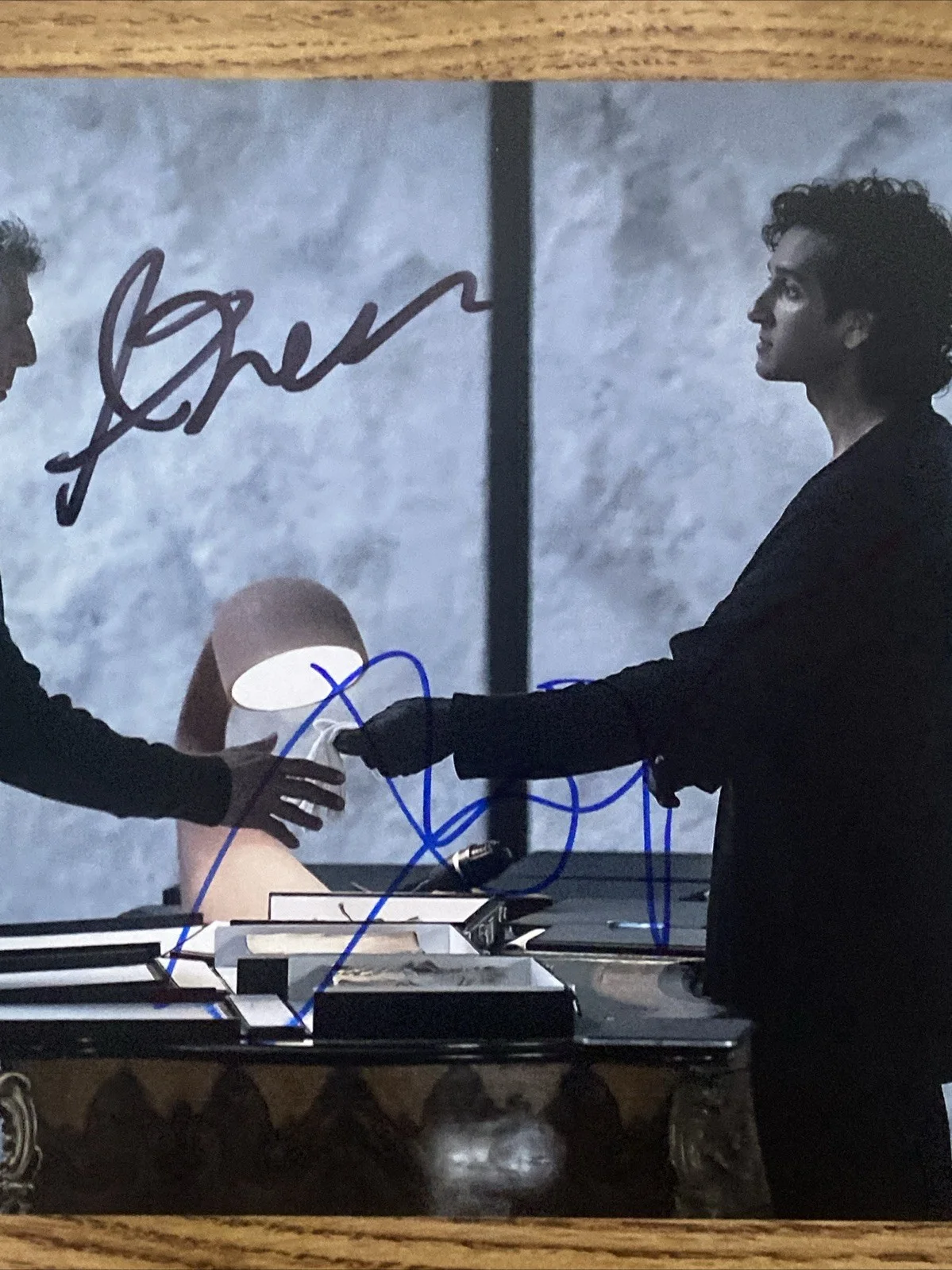 Eric Bogosian, Assad Zaman — Eric Bogosian & Assad Zaman Autographed 8x10 Photo Interview with the Vampire, image 2