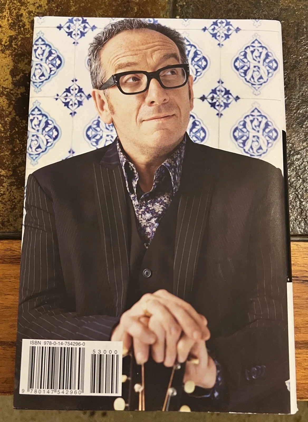 Elvis Costello Signed Unfaithful Music & Disappearing Ink HC Book, изображение 3