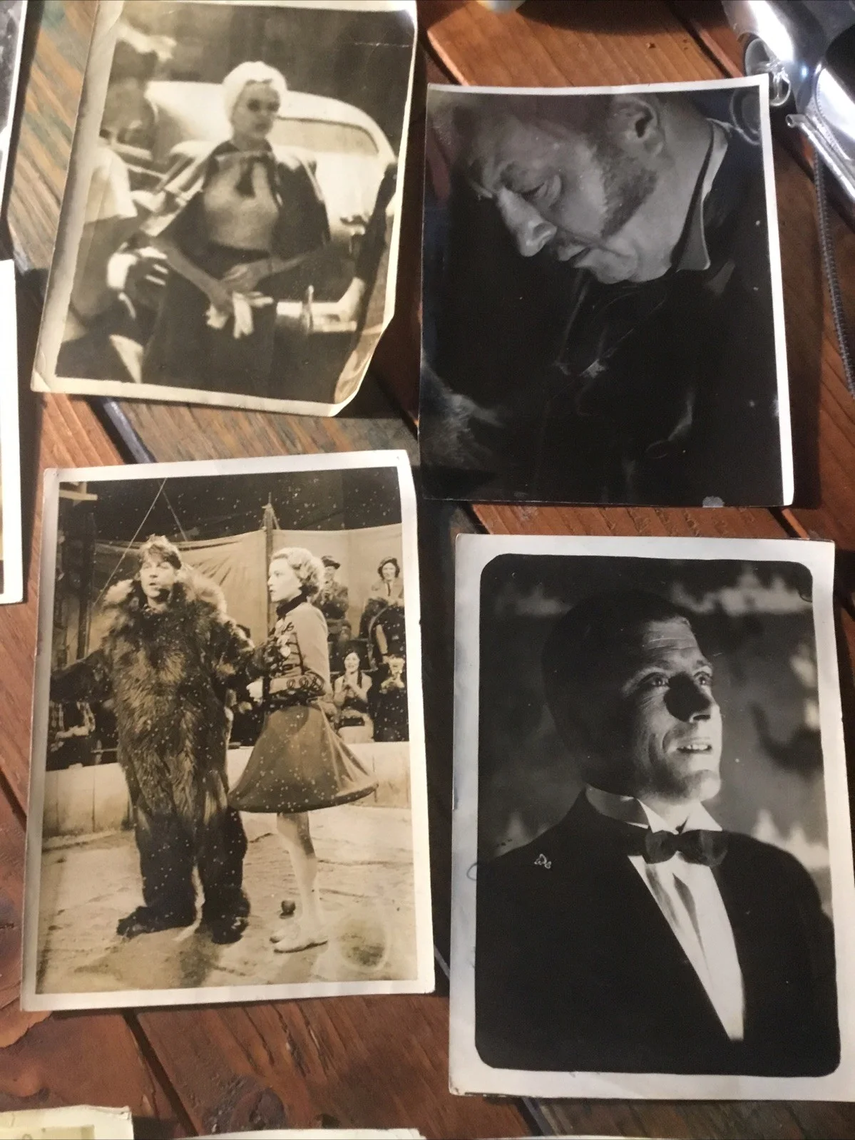 Lot of Vintage Black & White Movie Stars Take a LOOK !!, изображение 3