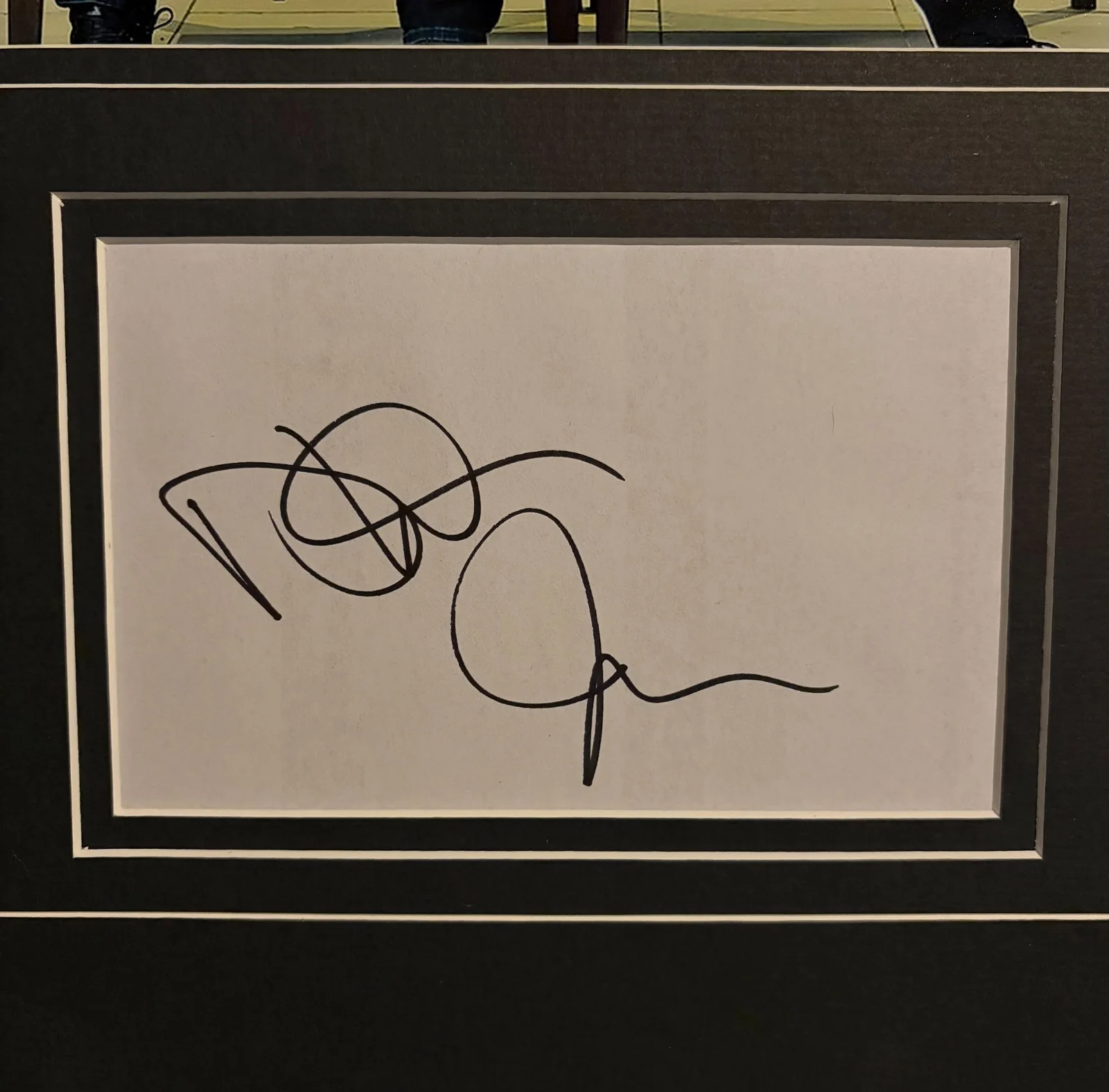 Dave Grohl and Taylor Hawkins Photo w/Autographs, COA, изображение 3