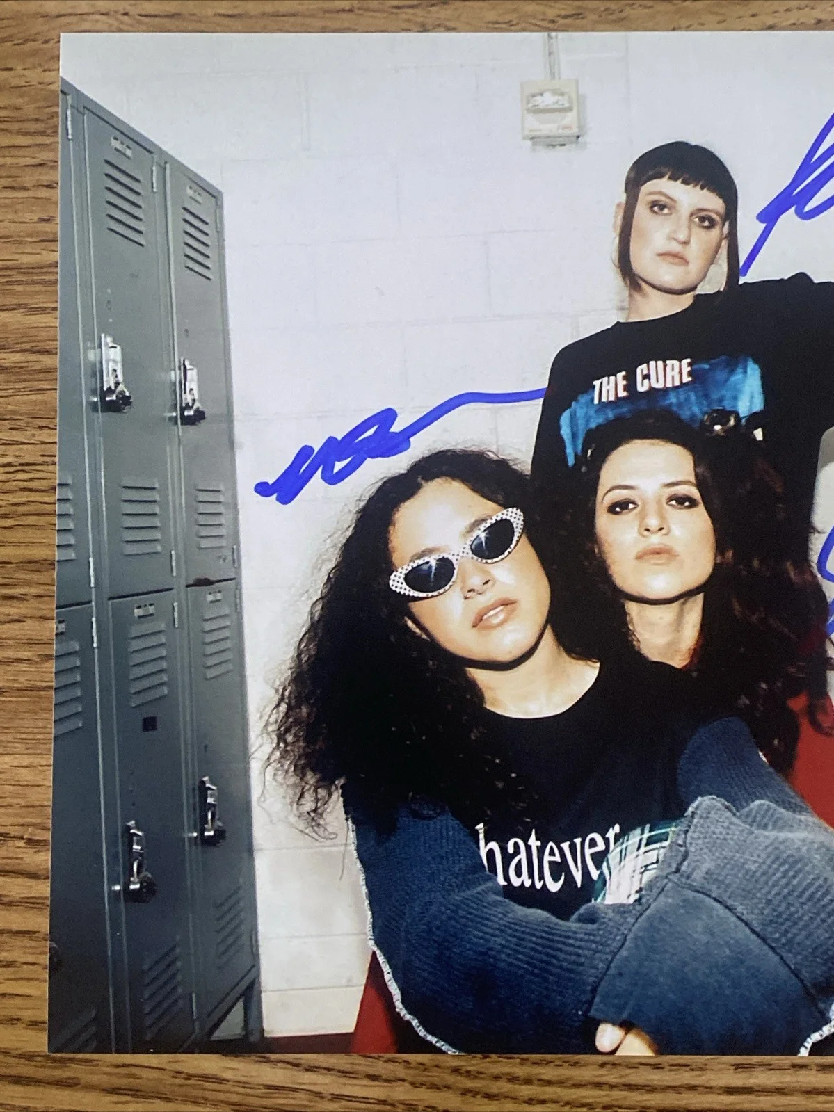 Muna Autographed 8x10 Photo Complete Band Saves the World, image 2