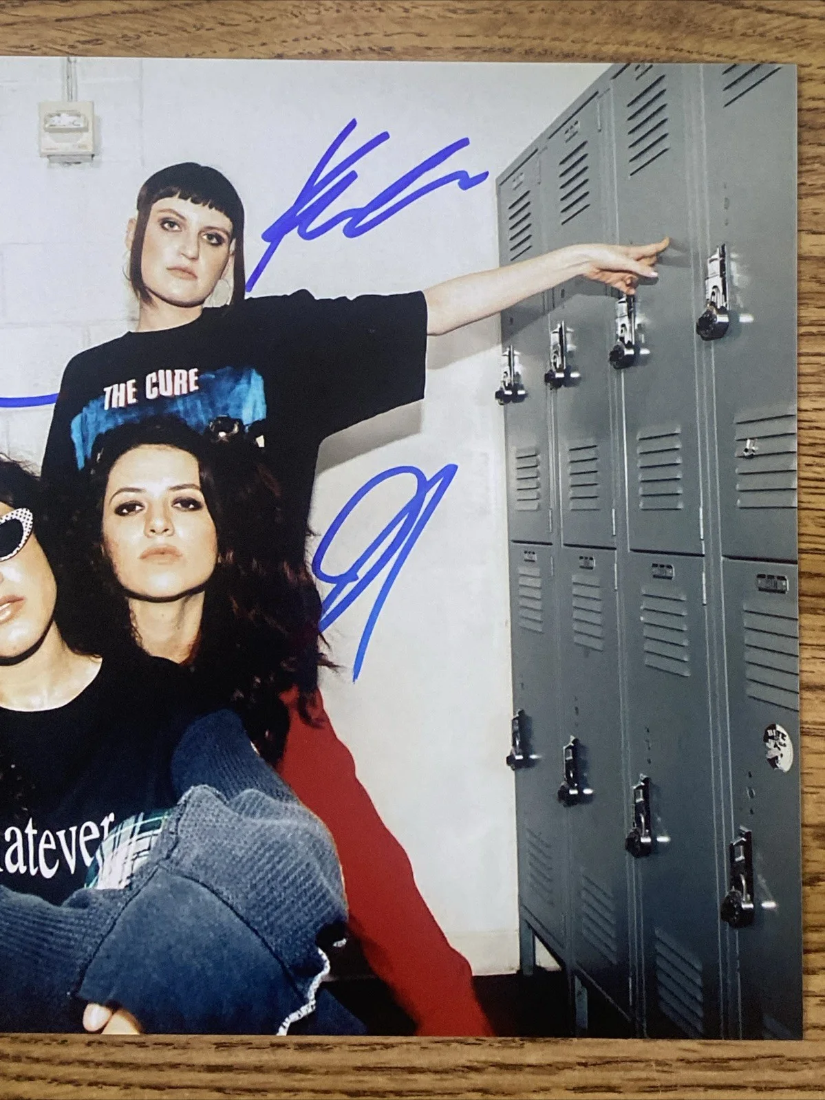 Muna Autographed 8x10 Photo Complete Band Saves the World, image 3
