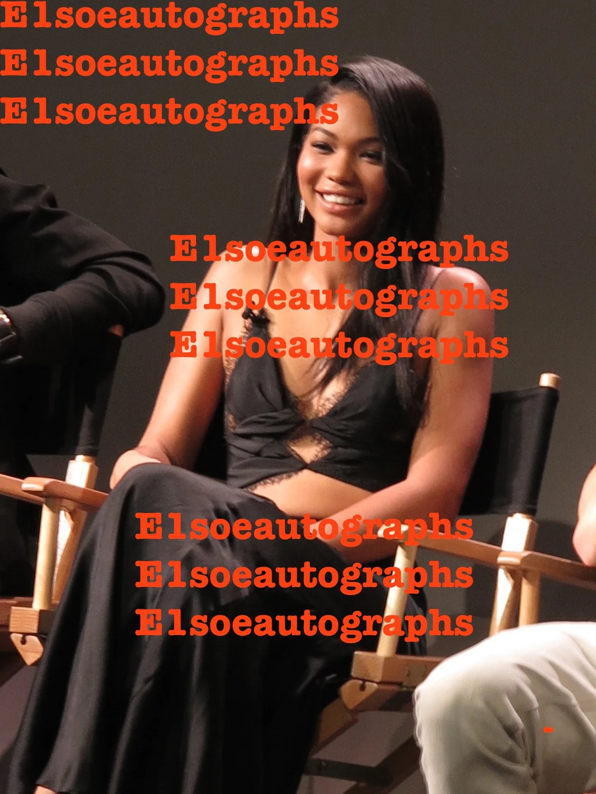 Chanel Iman — Chanel Iman signed Sexy 8x10 photo - In Person Proof - Dope, изображение 4