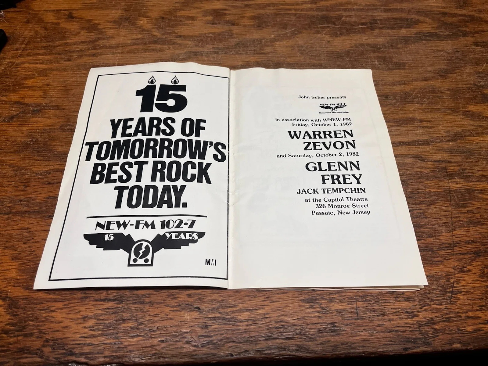 Warren Zevon Autograph Signed Capitol Theatre Original 1982 Program, image 3