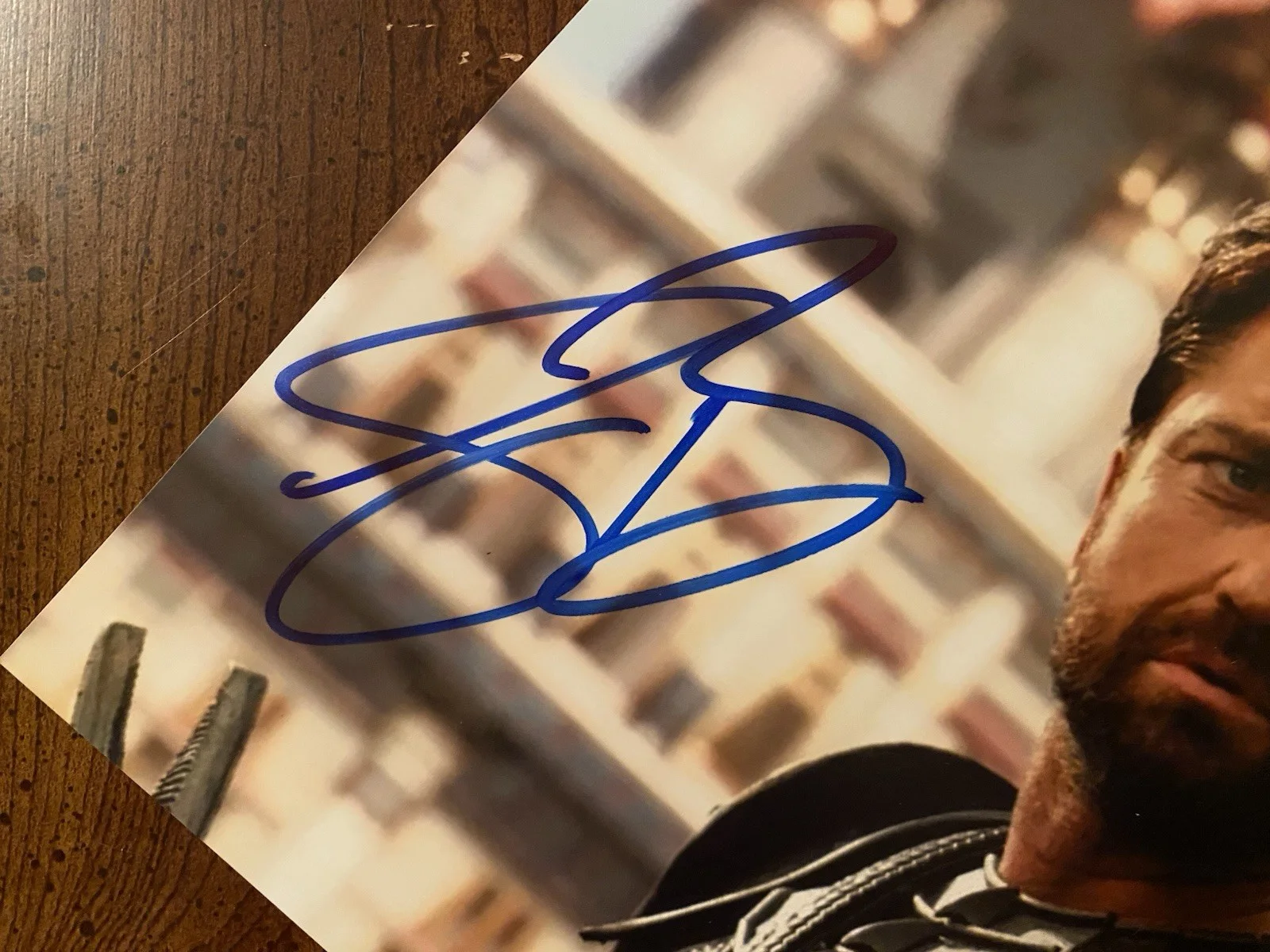 Gerard Butler — Gerard Butler Signed Autographed Photo With COA Gods Of Egypt 300 Etc, изображение 2