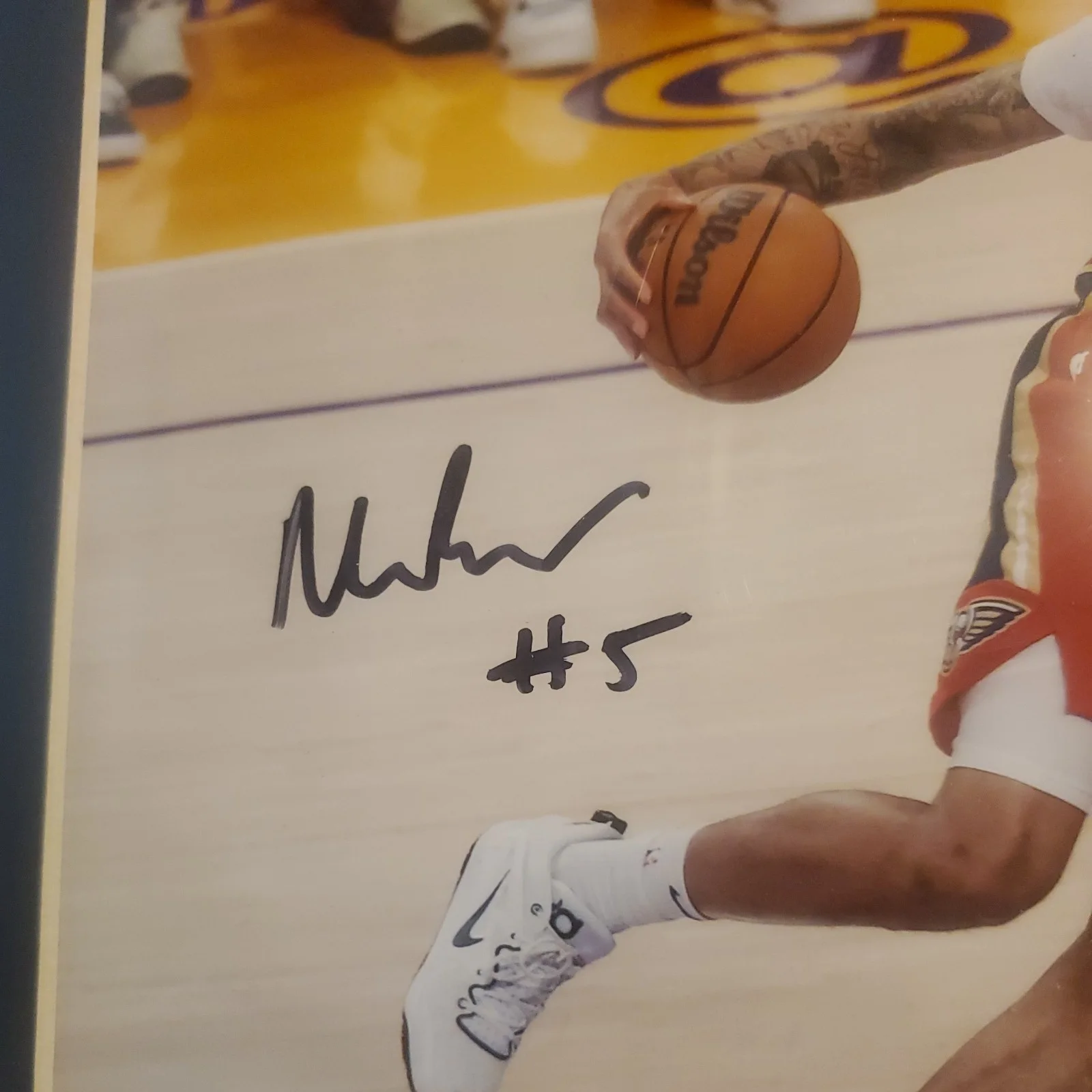 MALIK BEASLEY — MALIK BEASLEY SIGNED 8X10 PHOTO FRAMED - BECKETT WITNESSED, image 3