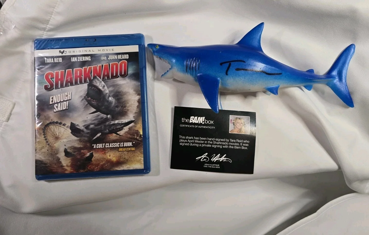 Tara Reid — Tara Reid Signed Sharknado Shark Toy w/ BAM Box COA & SEALED Sharknado Blue Ray