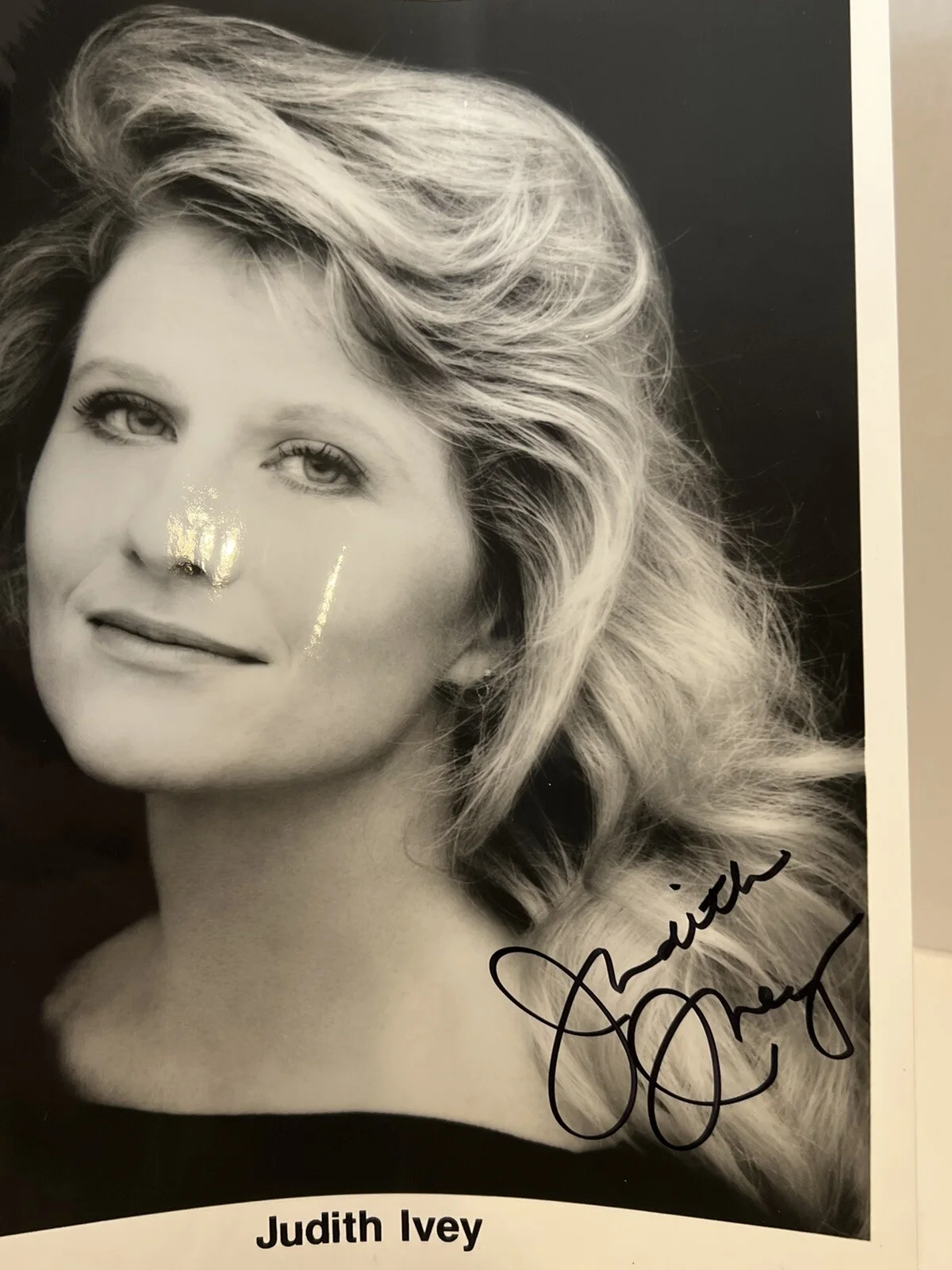 Judith Ivey — Judith Ivey autographed photo Actress, Tony Award Winner Signed Pic, image 3