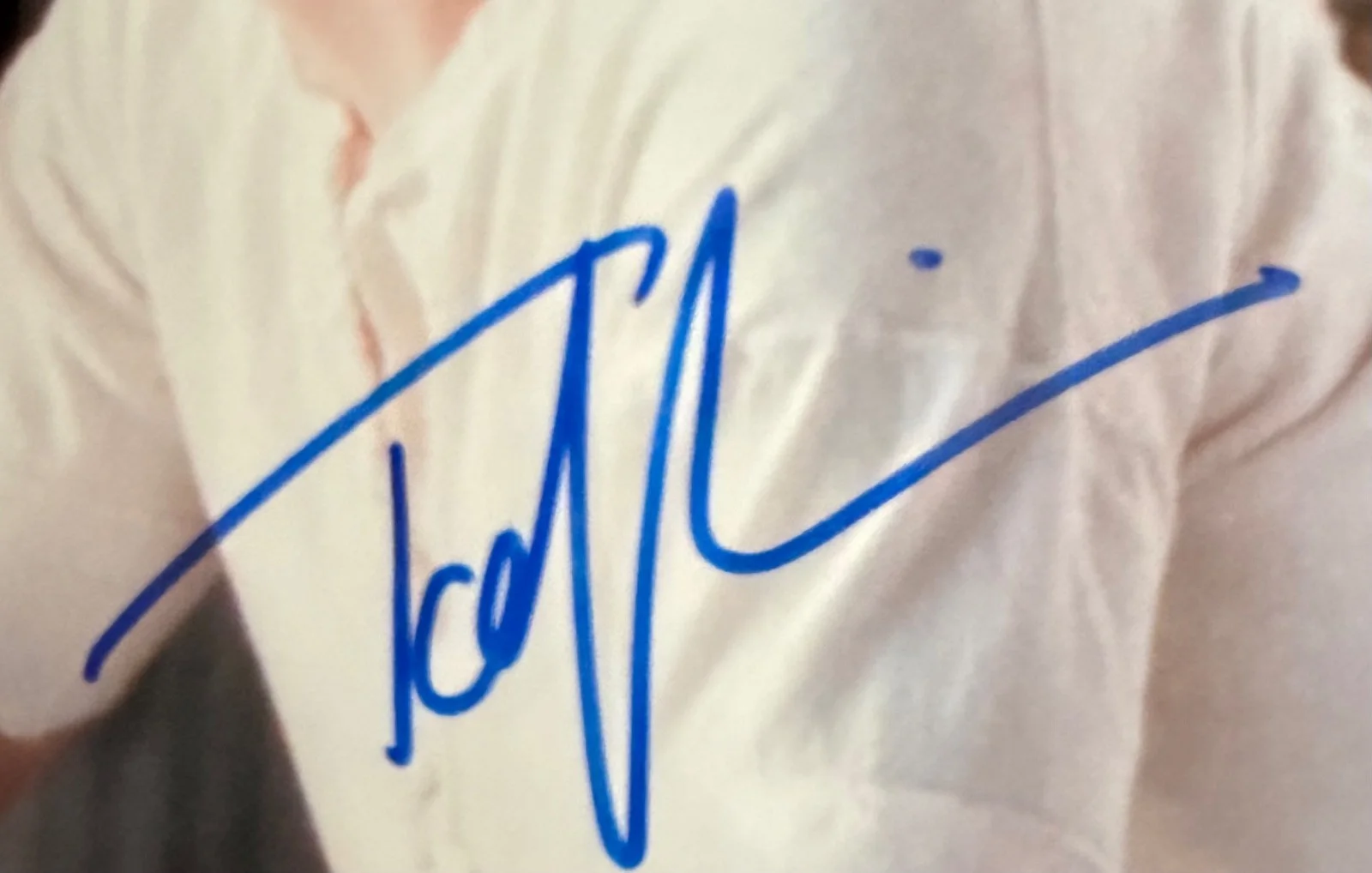 Tobey Maguire — Tobey Maguire signed autographed 8x10 Seabiscuit photo AUTO 8x10, image 2
