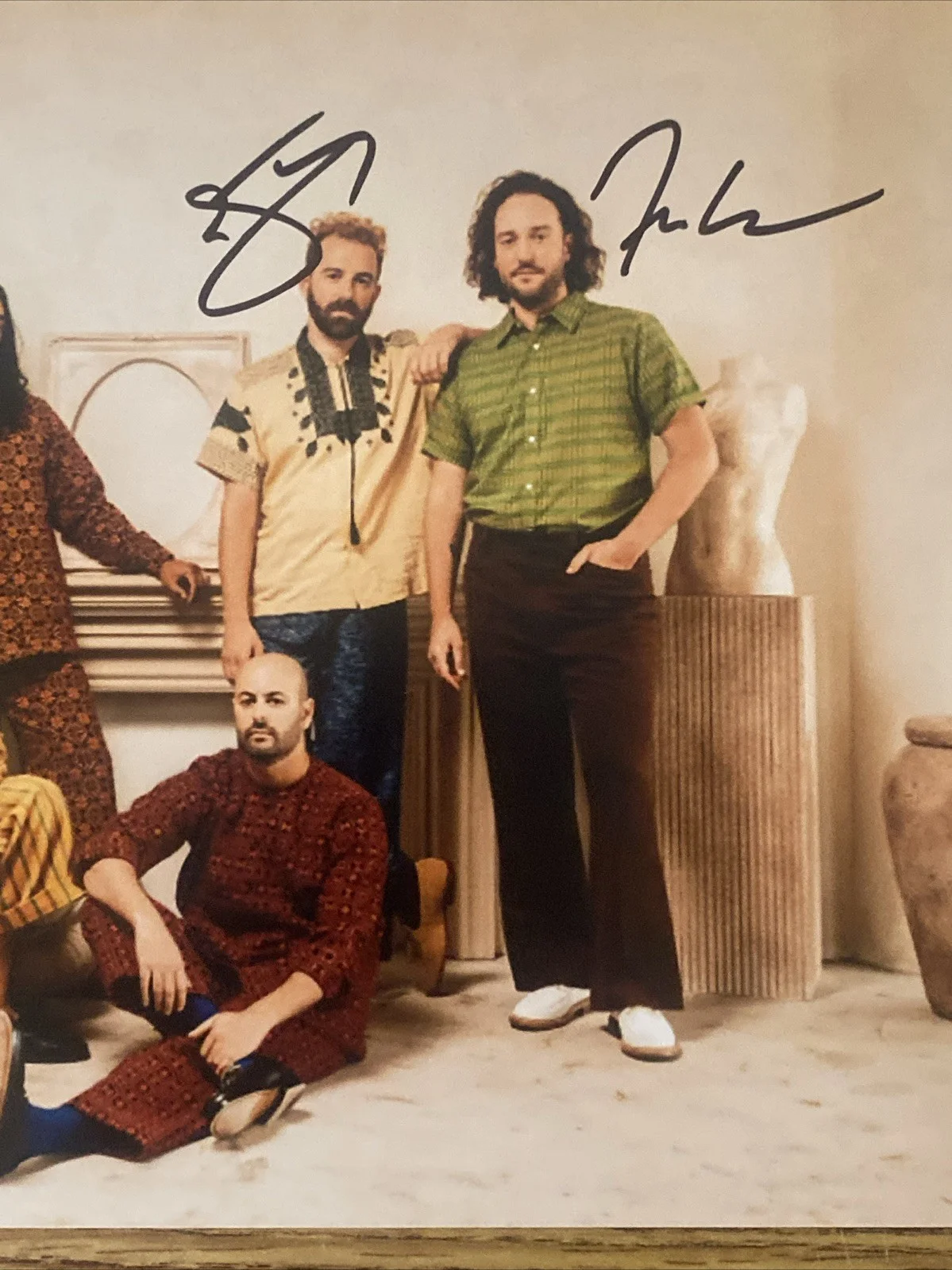 Young The Giant Band Autographed 8x10 Photo Sameer Gadhia +3, изображение 3