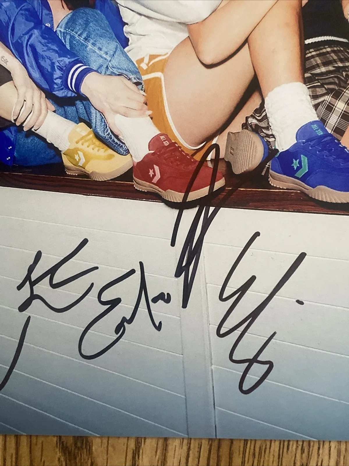 The Beaches Band Full Autographed 8x10 Photo Jordan Miller +3, image 3
