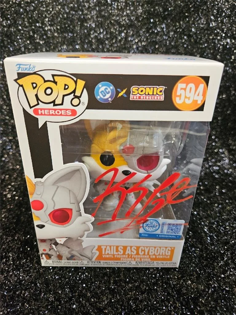 RYAN REYNOLDS — KHARY PAYTON SIGNED FUNKO POP 594 SONIC HEDGEHOG TAILS AS CYBORG DC W/ COA