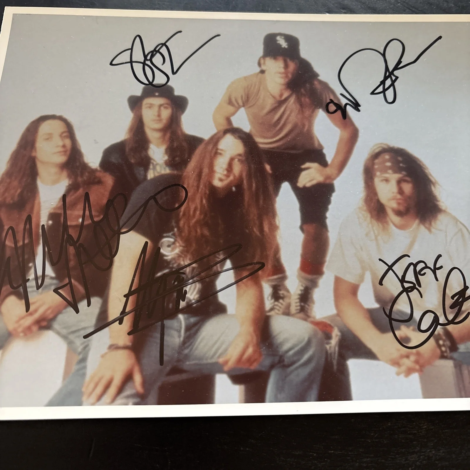 Pearl Jam Signed 8x10 Photo (1993-95) Eddie Vedder Jeff Ament Stone Gossard etc, image 3