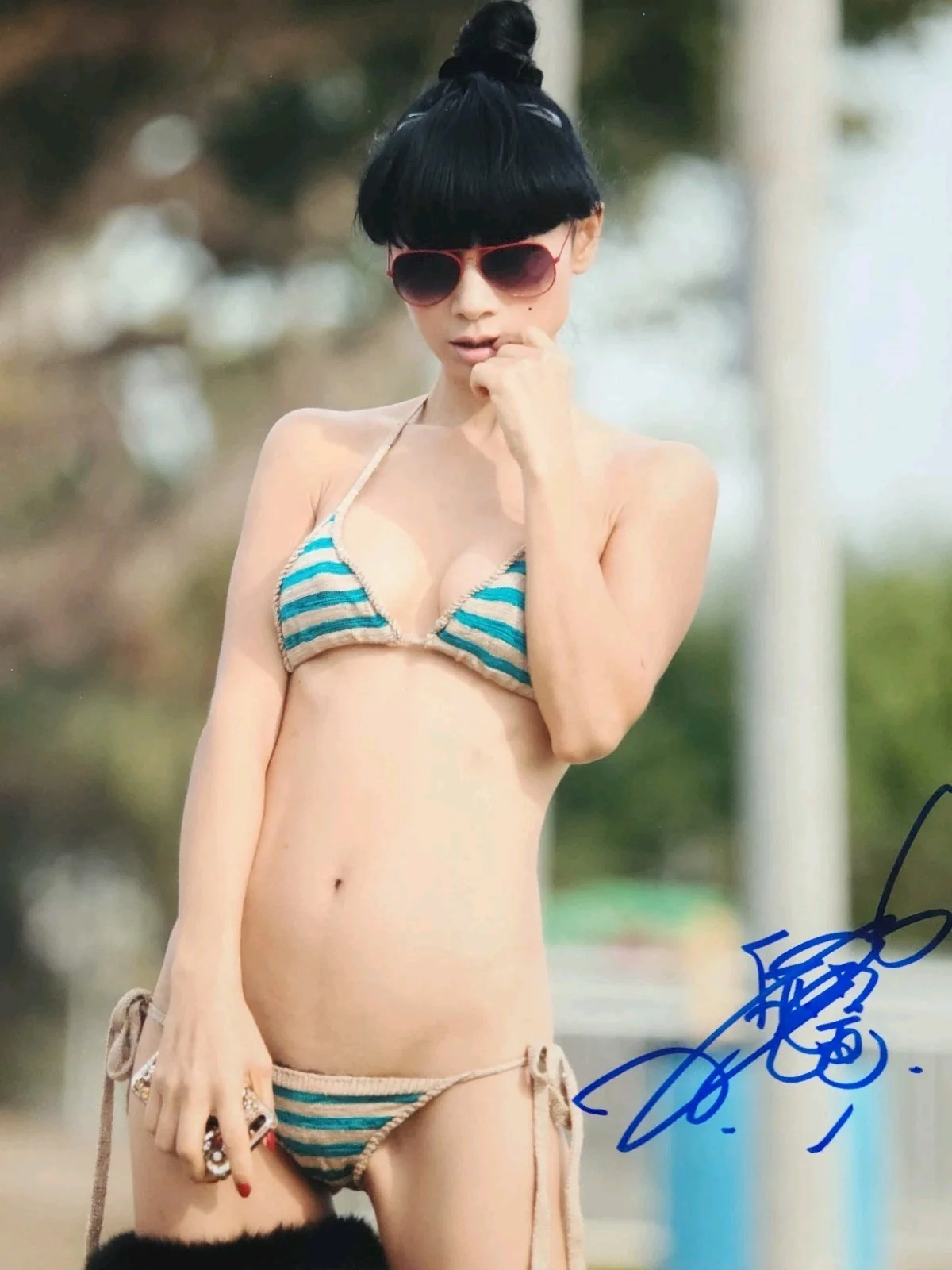 Lot Of Signed Autographed 8x10" Photograph AW Model Sexy fcq34, изображение 2