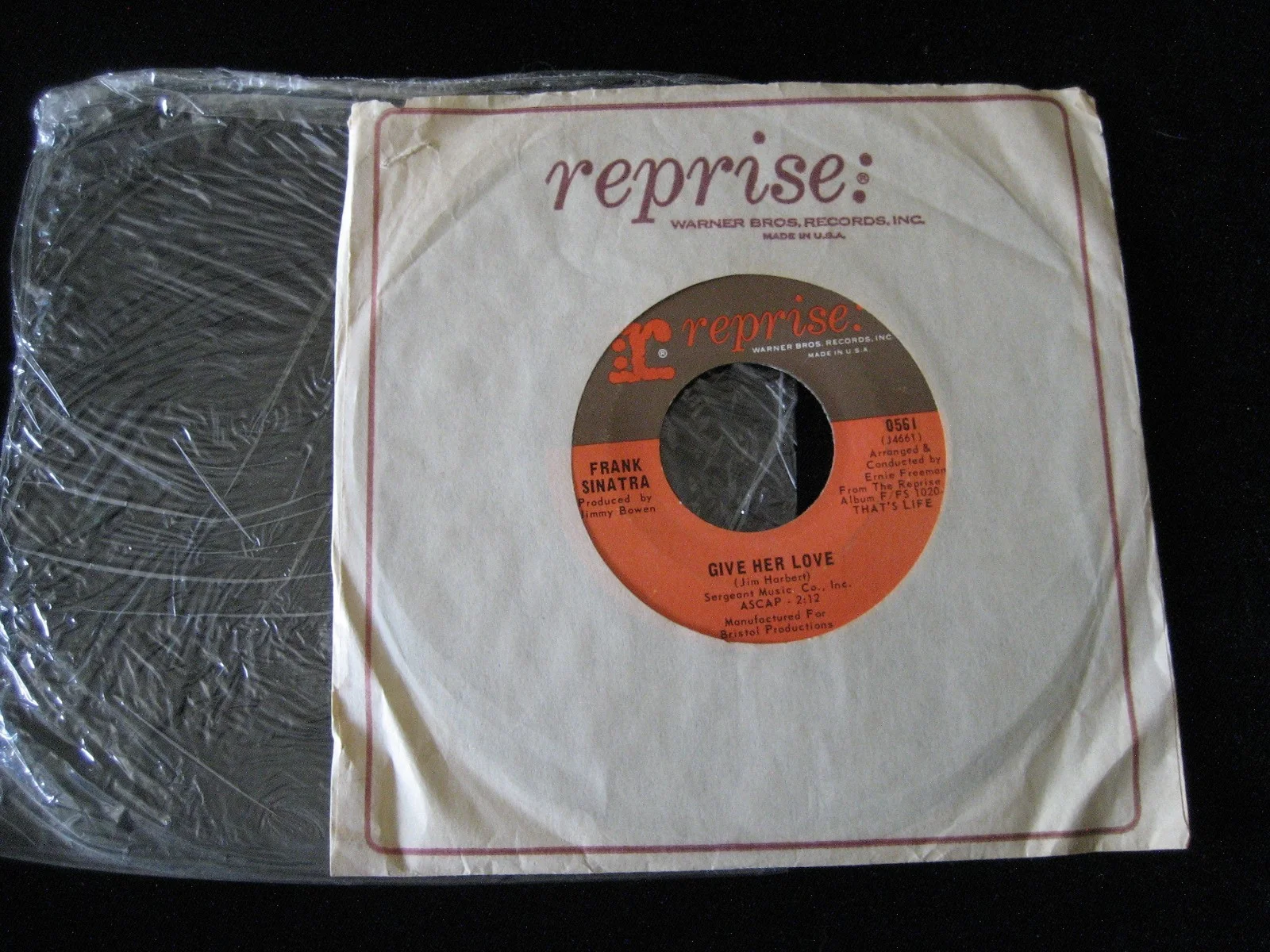 Frank & Nancy Sinatra Somethin' Stupid Give Her Love Reprise 45 RPM 7, image 2