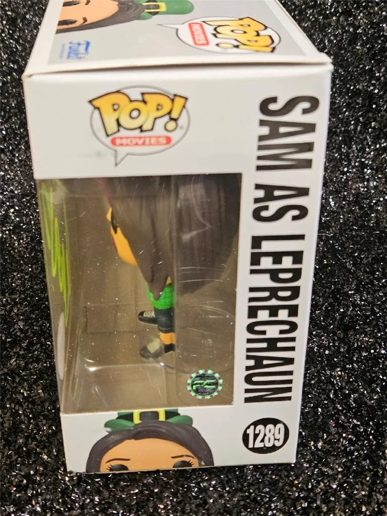 EVA NOBLEZADA — EVA NOBLEZADA HAND SIGNED AUTOGRAPHED FUNKO POP! LUCK SAM AS LEPRECHAUN W/ COA, изображение 5